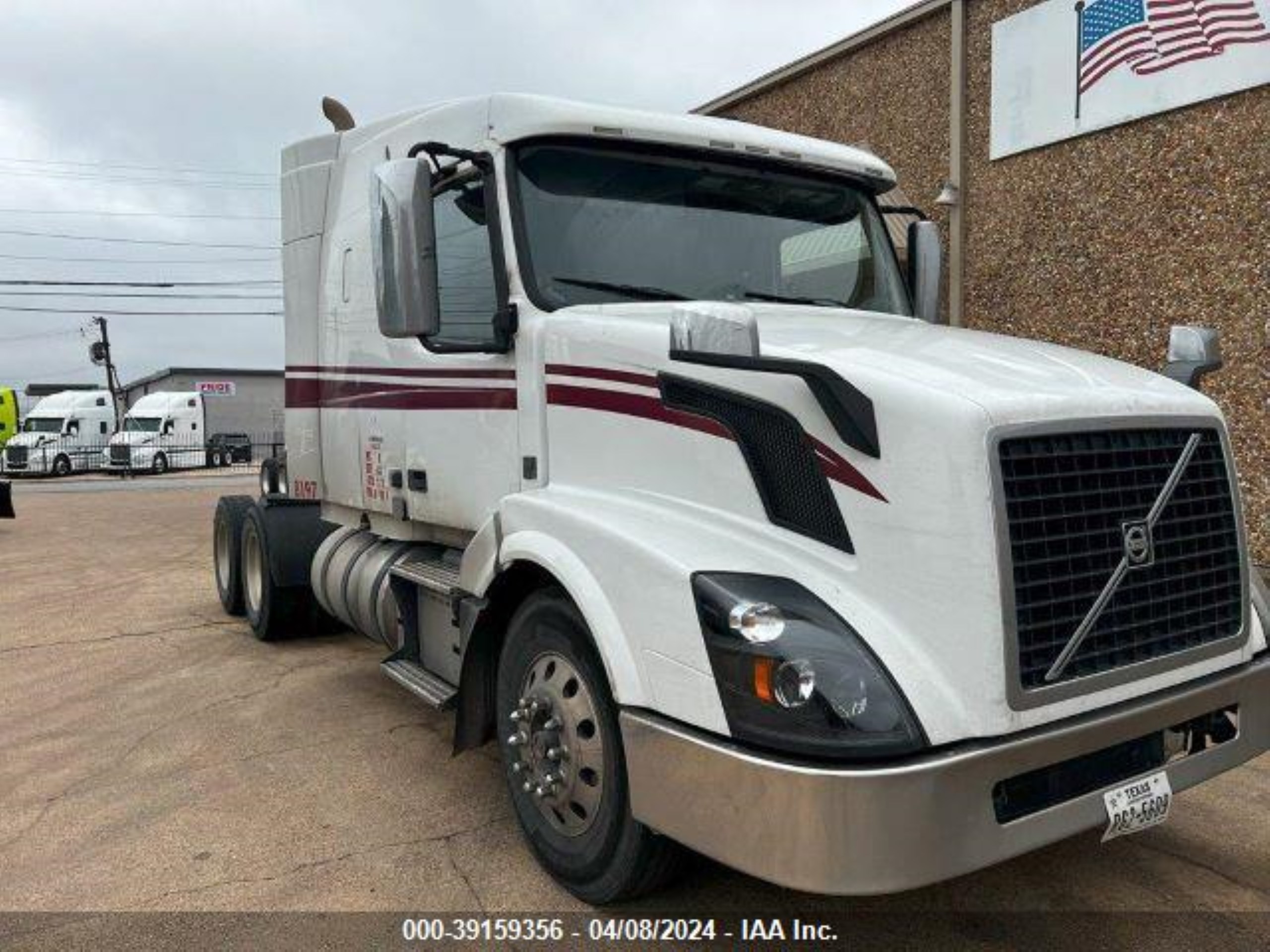 volvo  2018 4v4nc9eh1jn998197