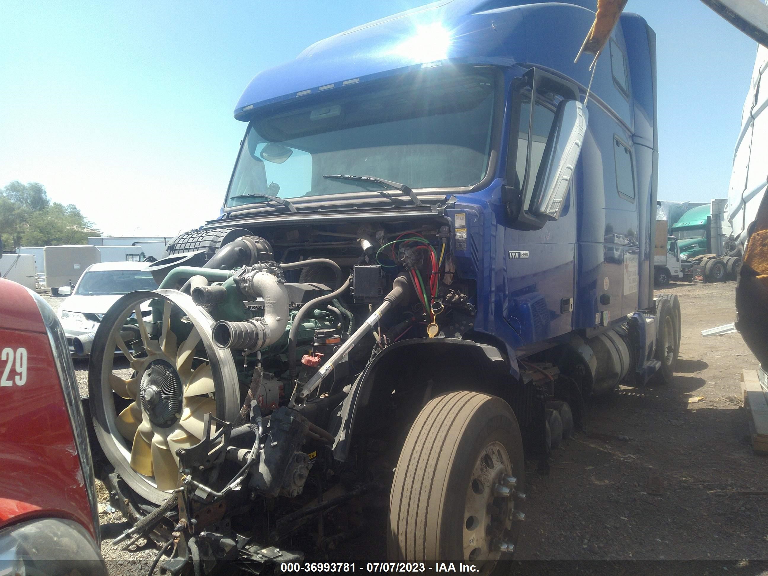 volvo  2020 4v4nc9eh1ln253047