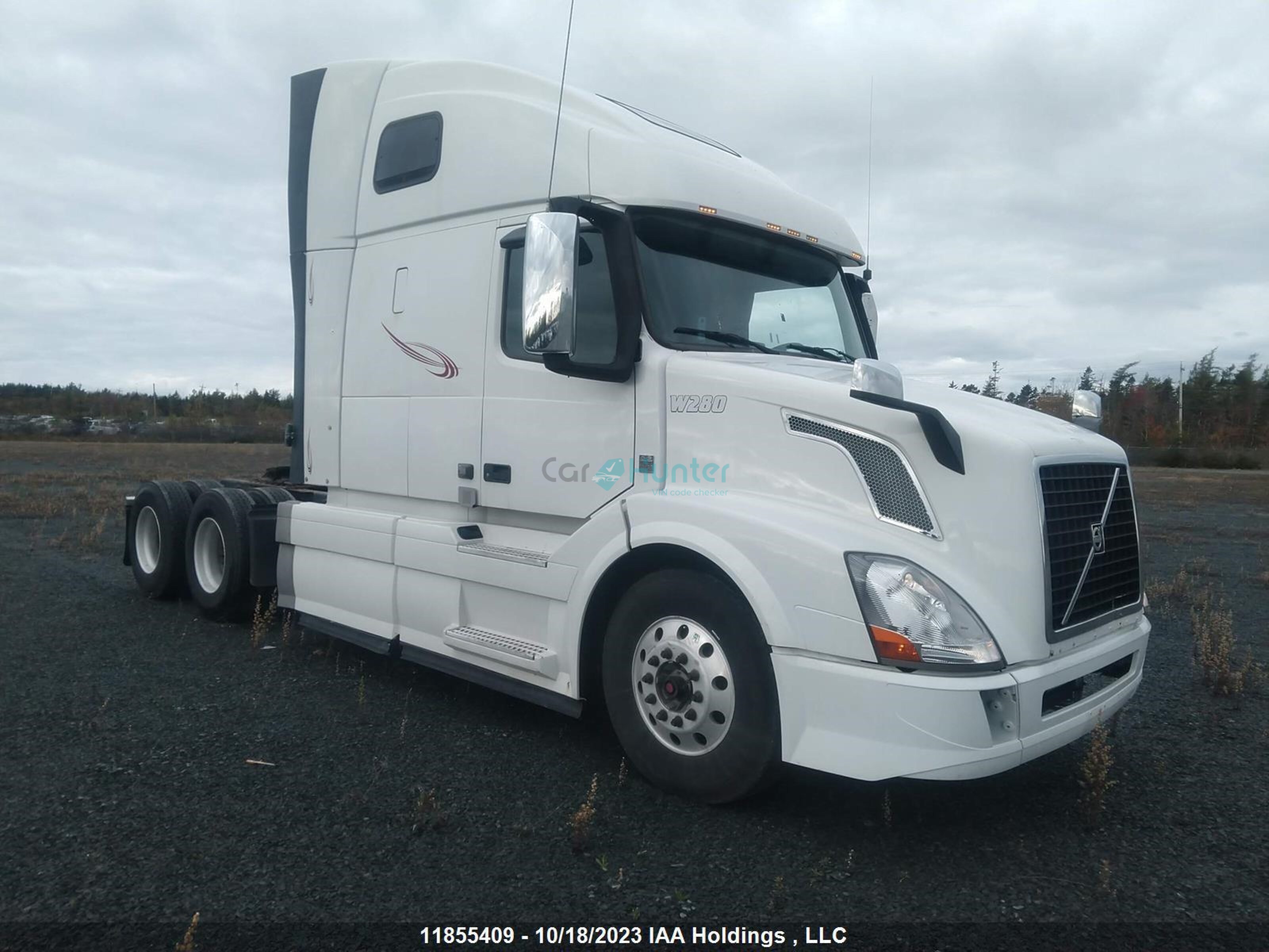 volvo  2016 4v4nc9eh2gn928815