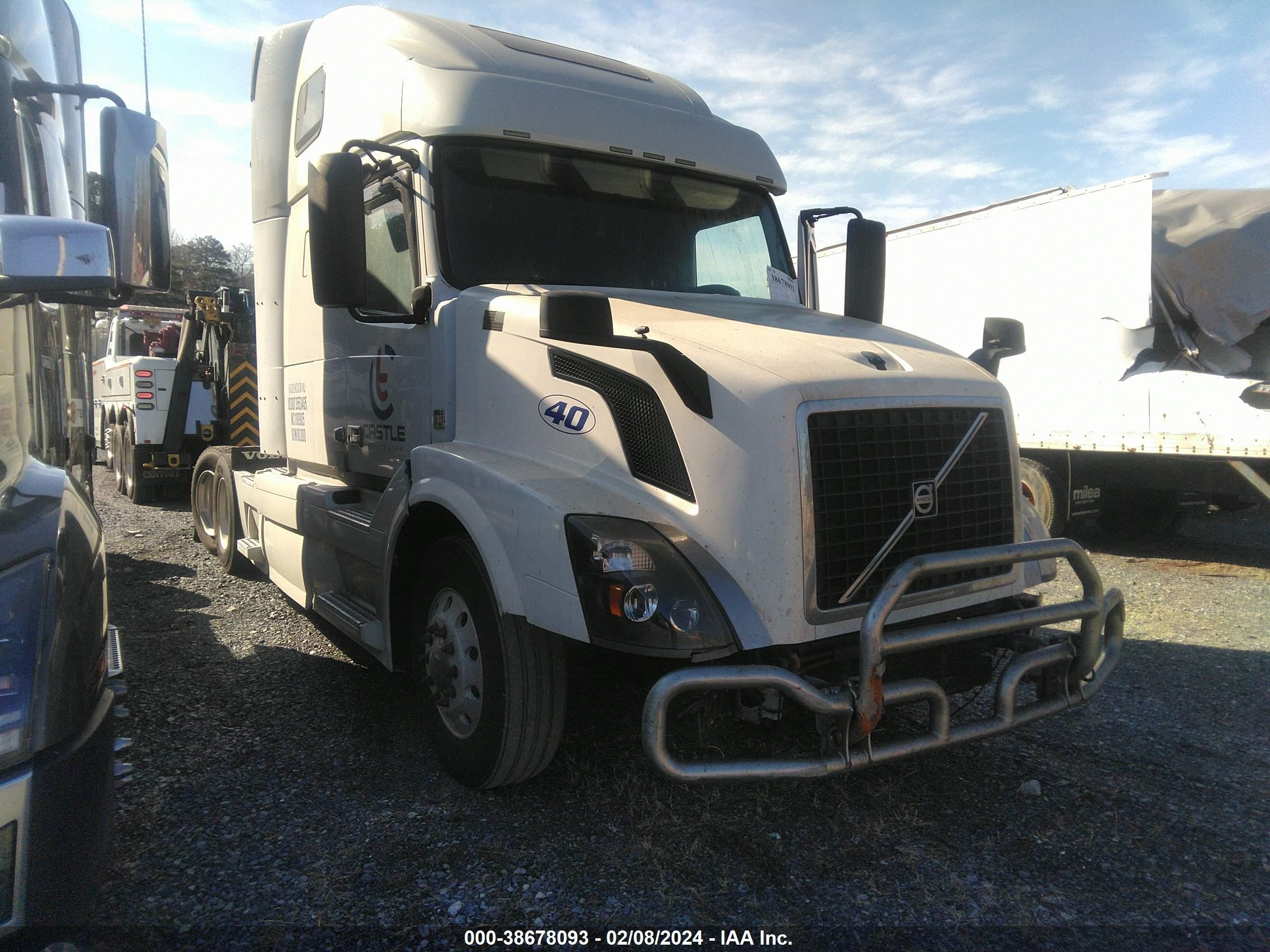 volvo  2015 4v4nc9eh3fn916848