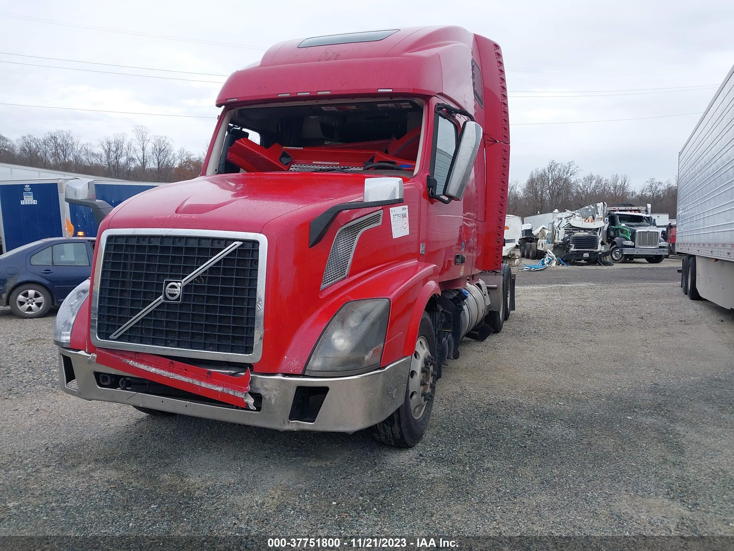 volvo  2016 4v4nc9eh7gn938269