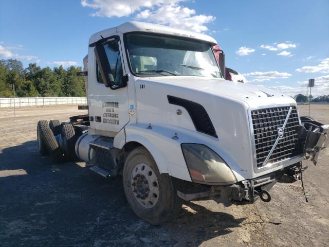 volvo vn vnl 2010 4v4nc9eh9an286116