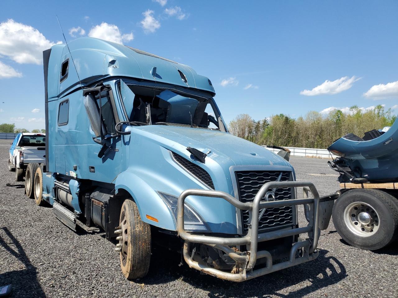 volvo  2021 4v4nc9ej0mn280695