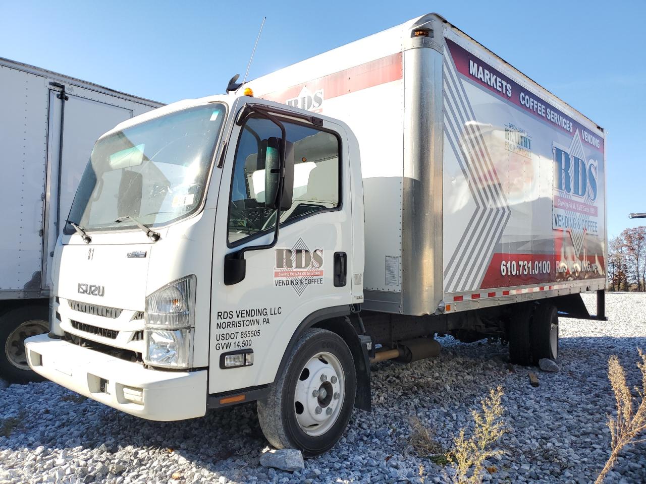 isuzu  2018 54dc4w1b6js802462