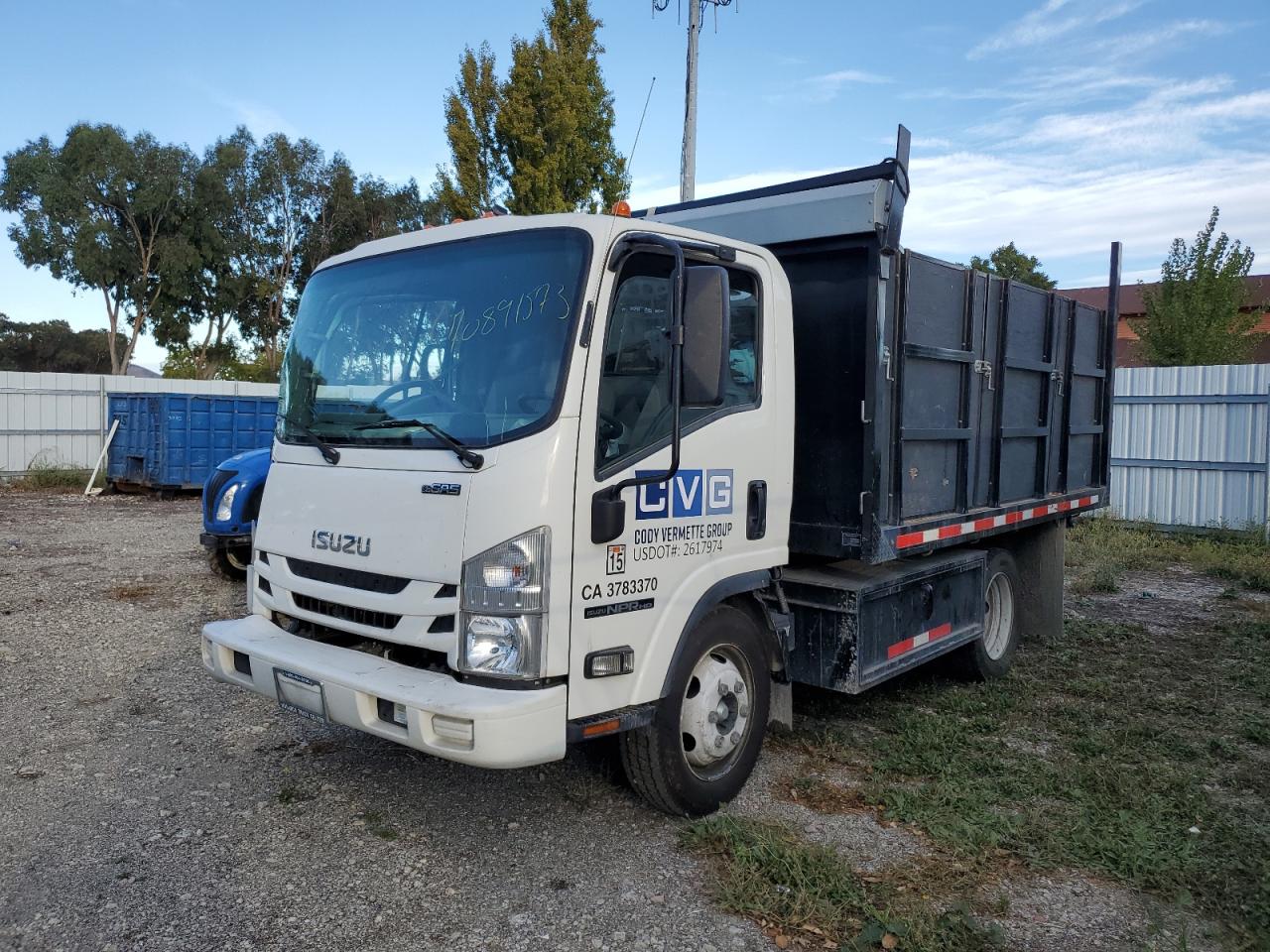 isuzu  2017 54dc4w1bxhs807576