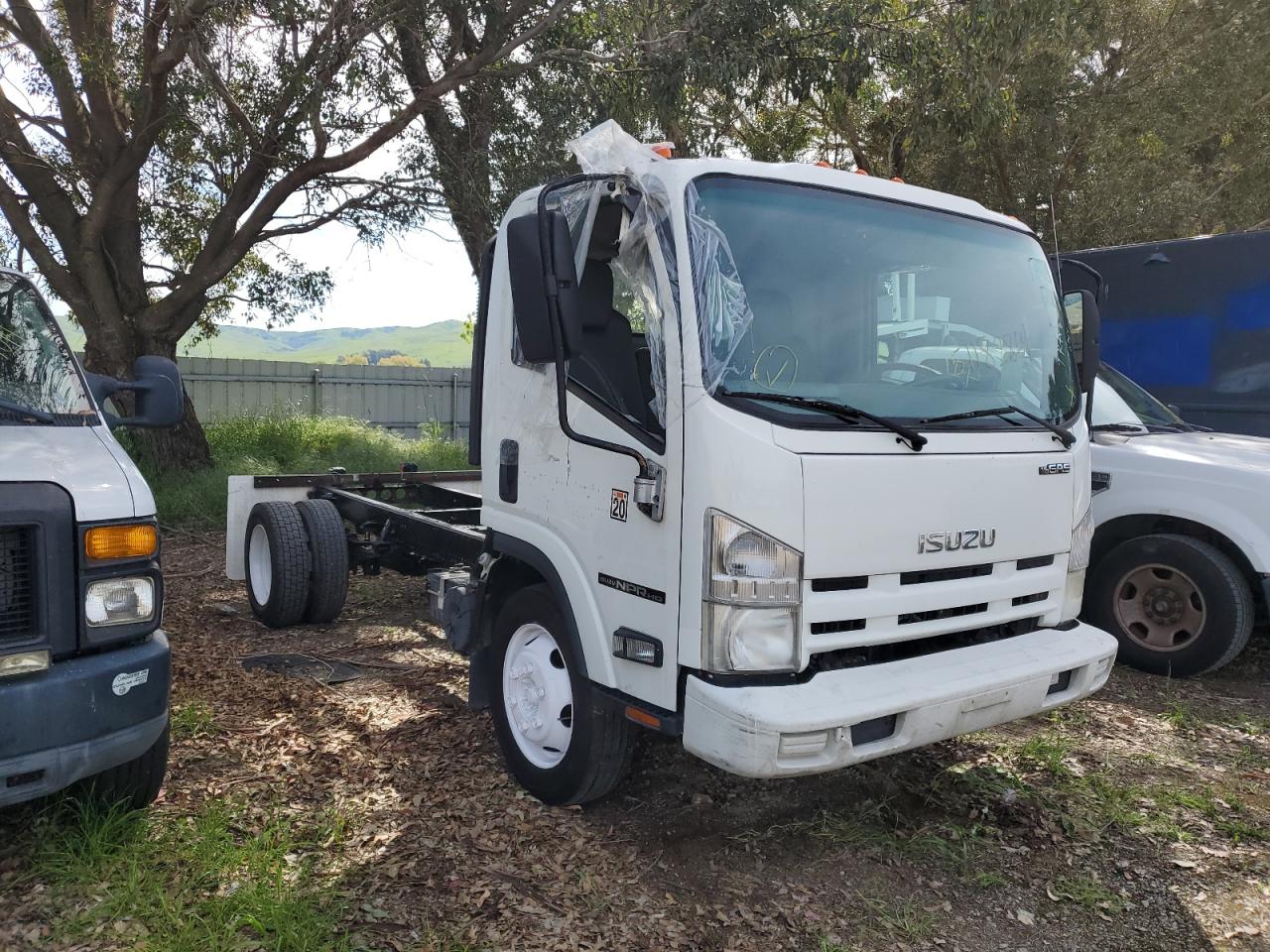 isuzu  2013 54dc4w1c5ds801865