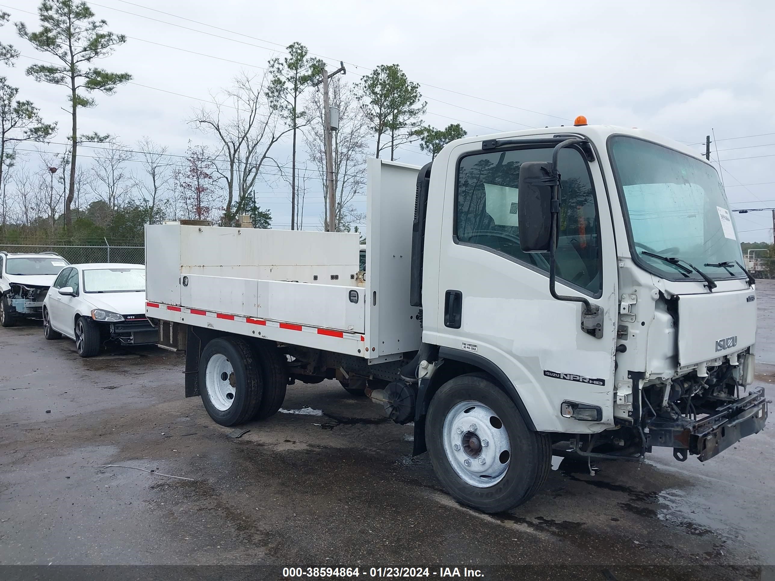 isuzu  2015 54dc4w1cxfs803579