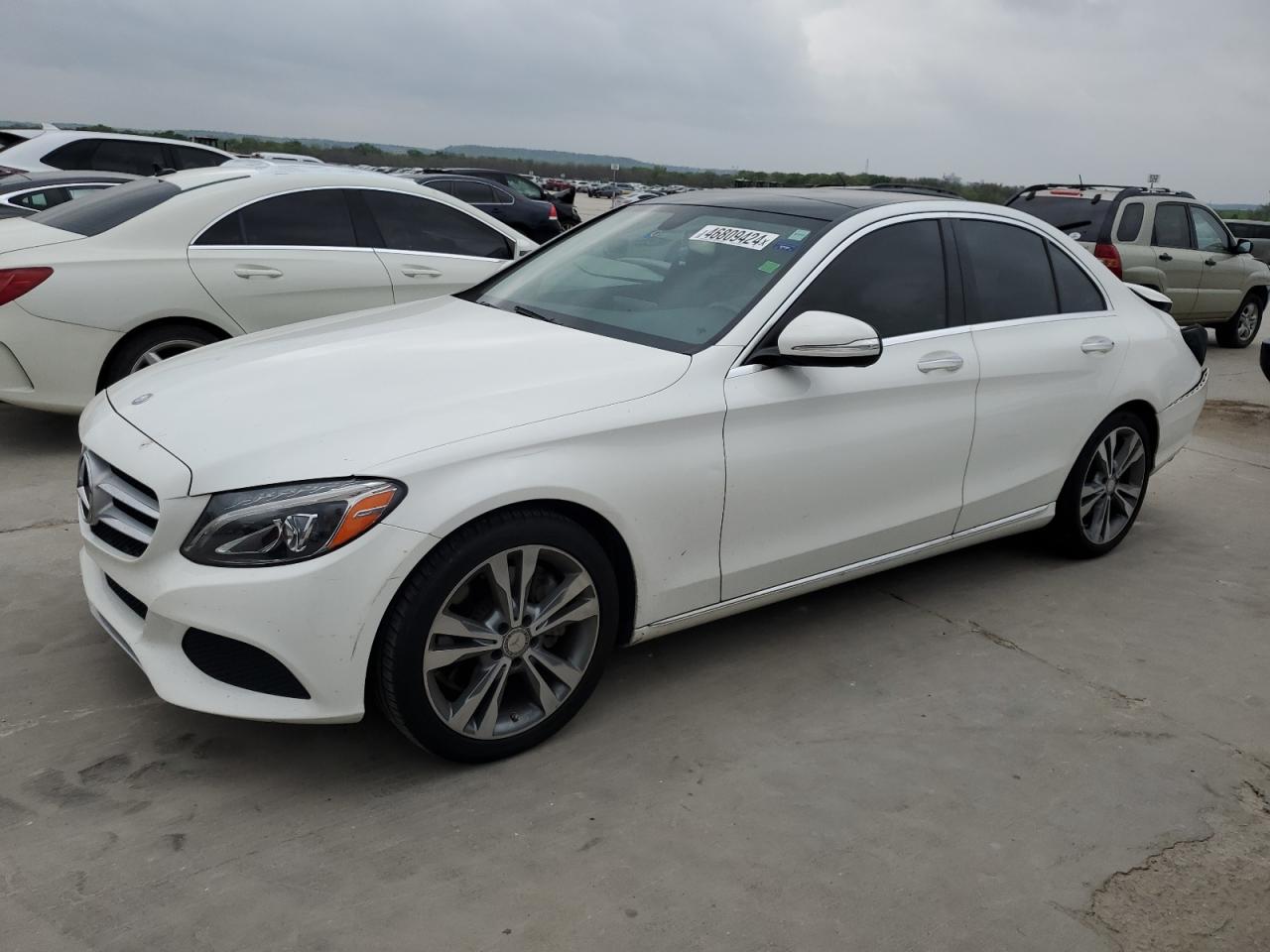 mercedes-benz  2015 55swf4jb0fu050857