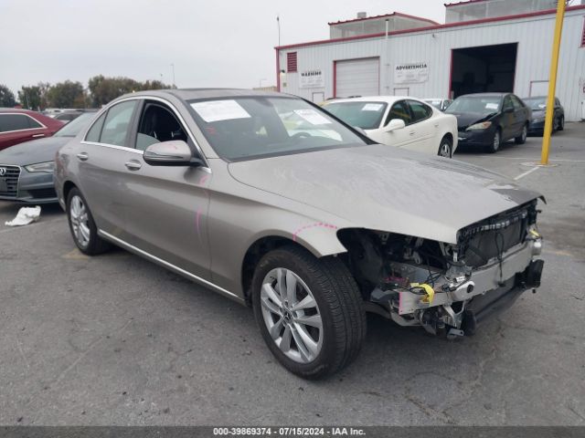 mercedes-benz c 300 2019 55swf8eb8ku317755