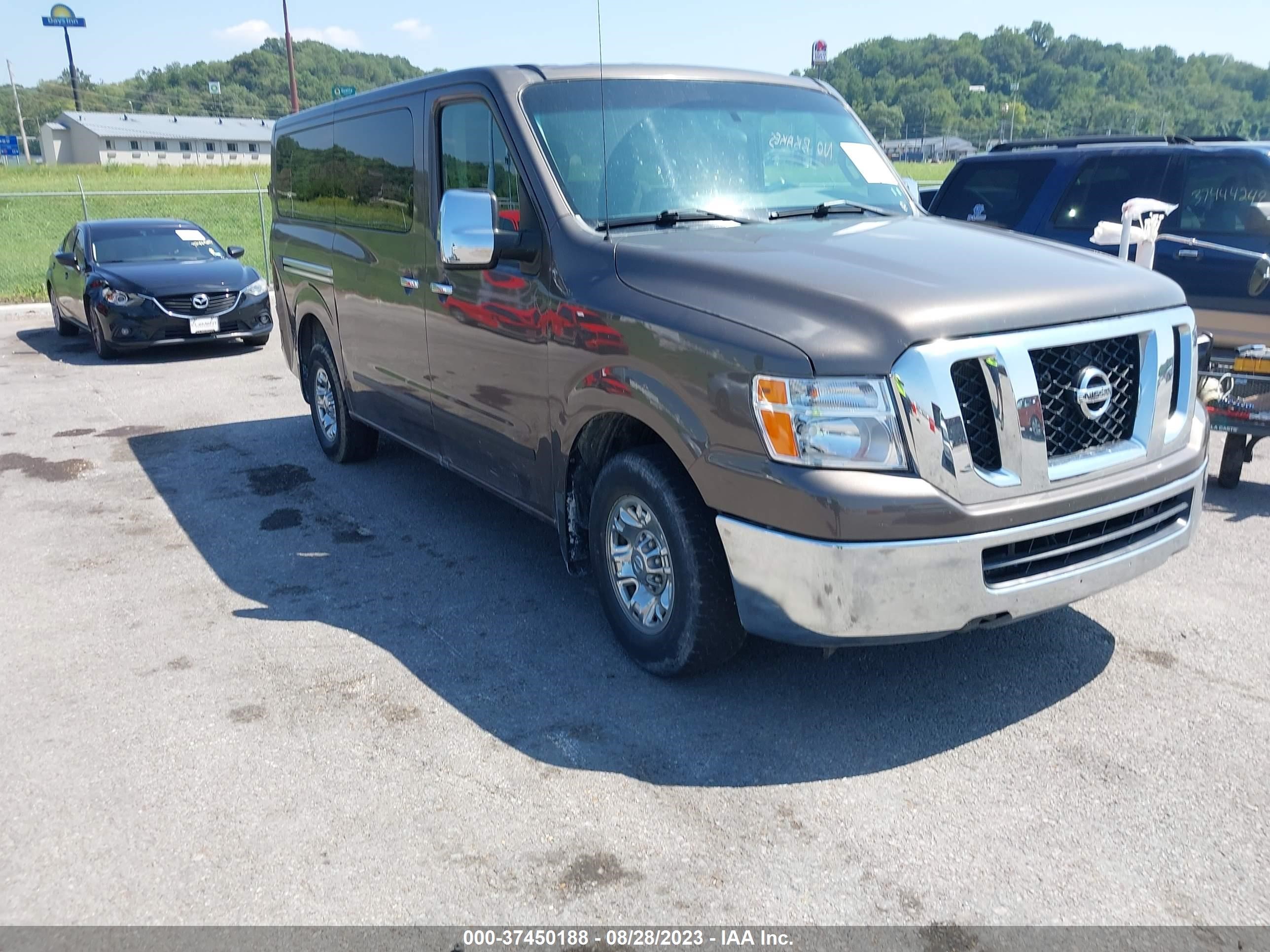 nissan  2013 5bzaf0aa1dn202848