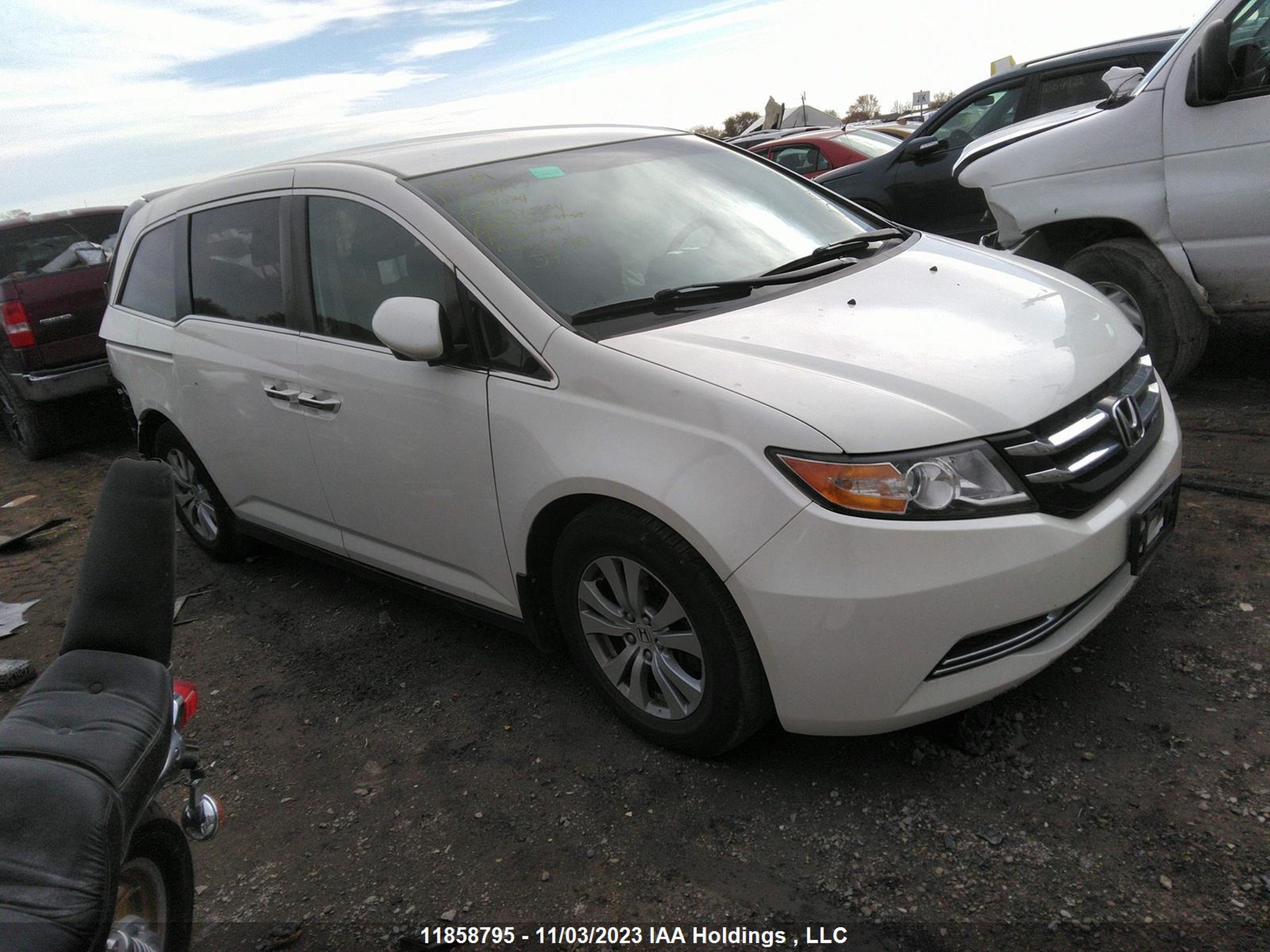 honda odyssey 2017 5fnrl5h41hb501074