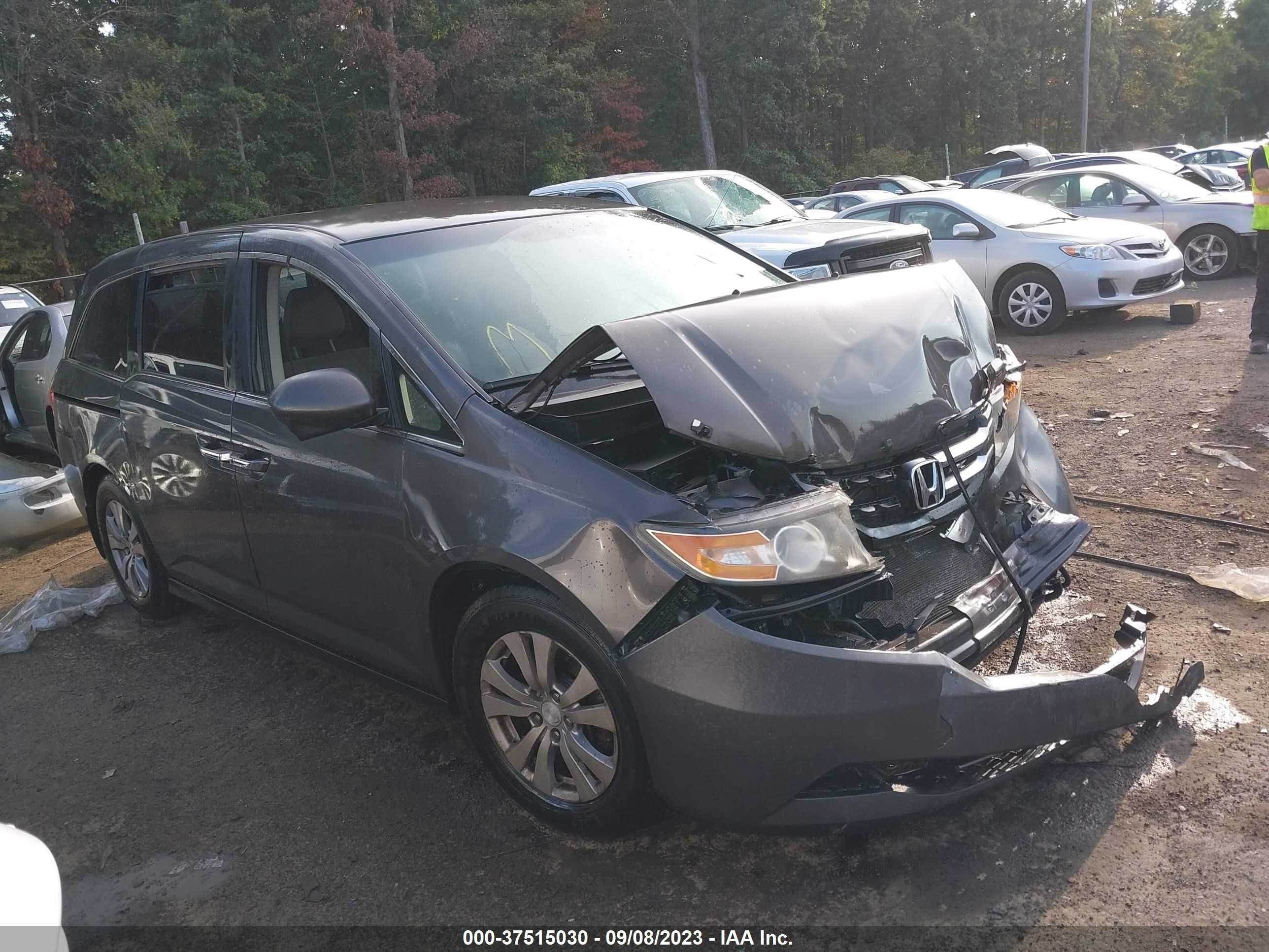 honda odyssey 2015 5fnrl5h45fb054584