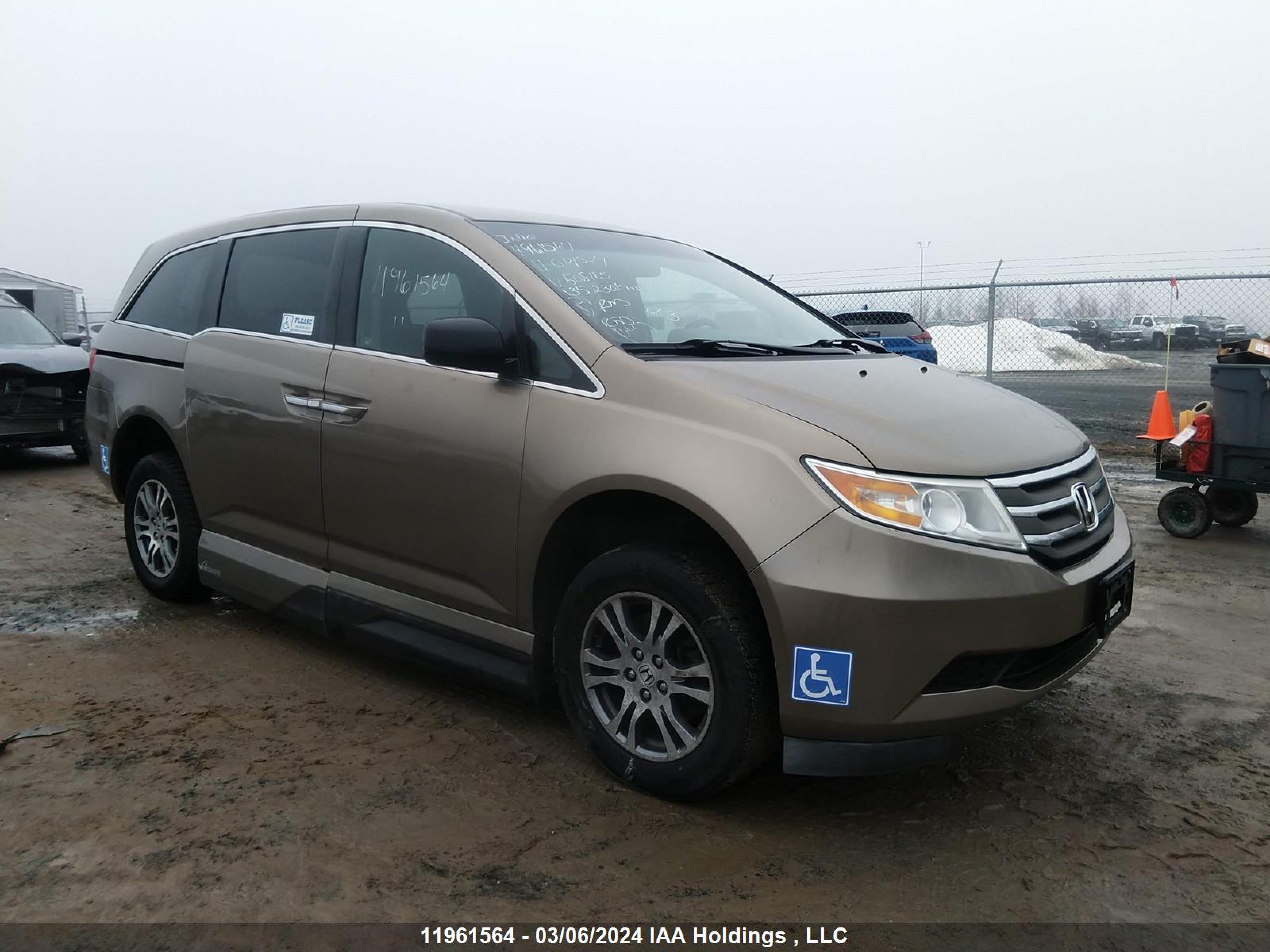 honda odyssey 2011 5fnrl5h47bb508165