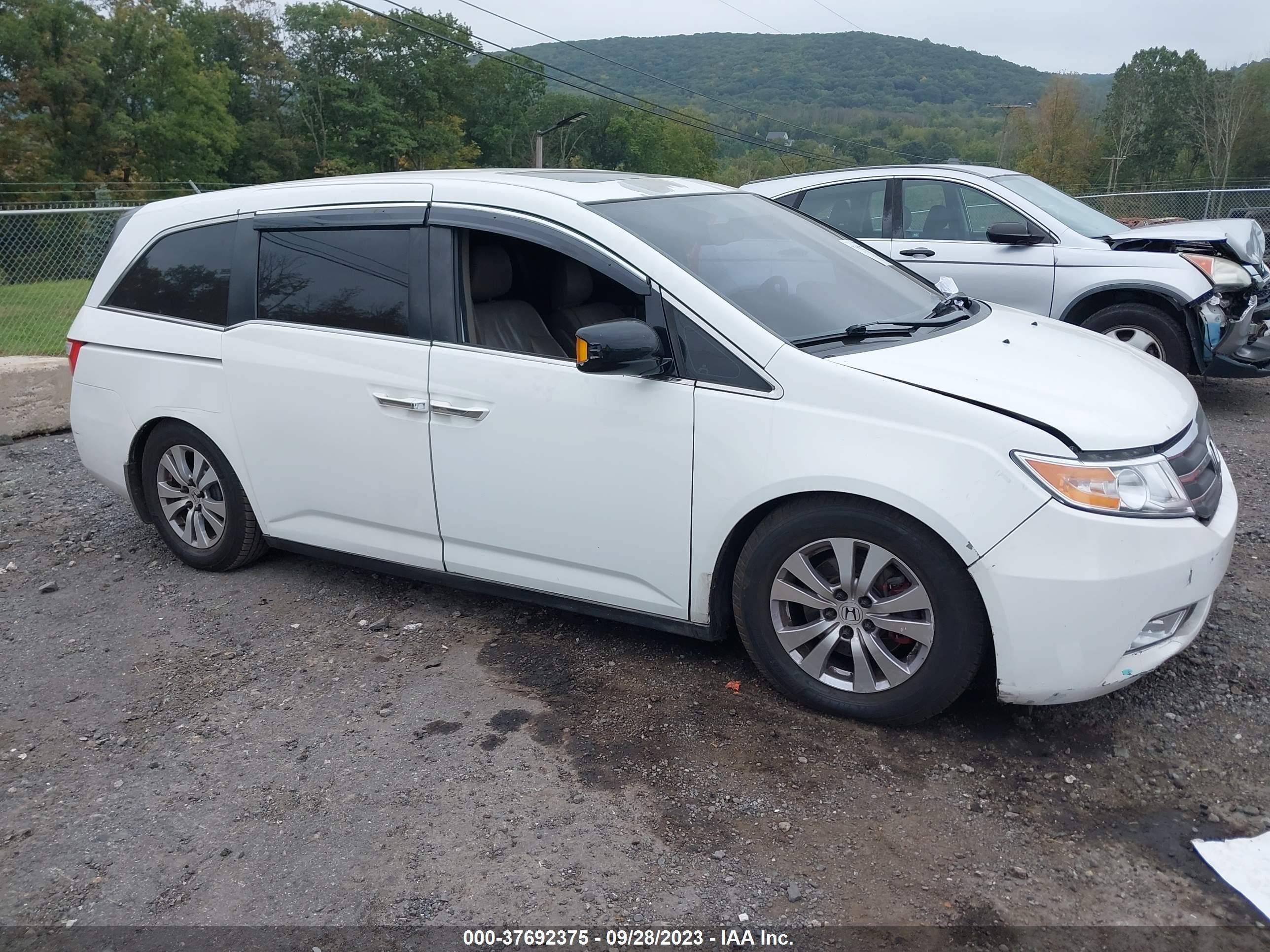 honda odyssey 2011 5fnrl5h66bb064083