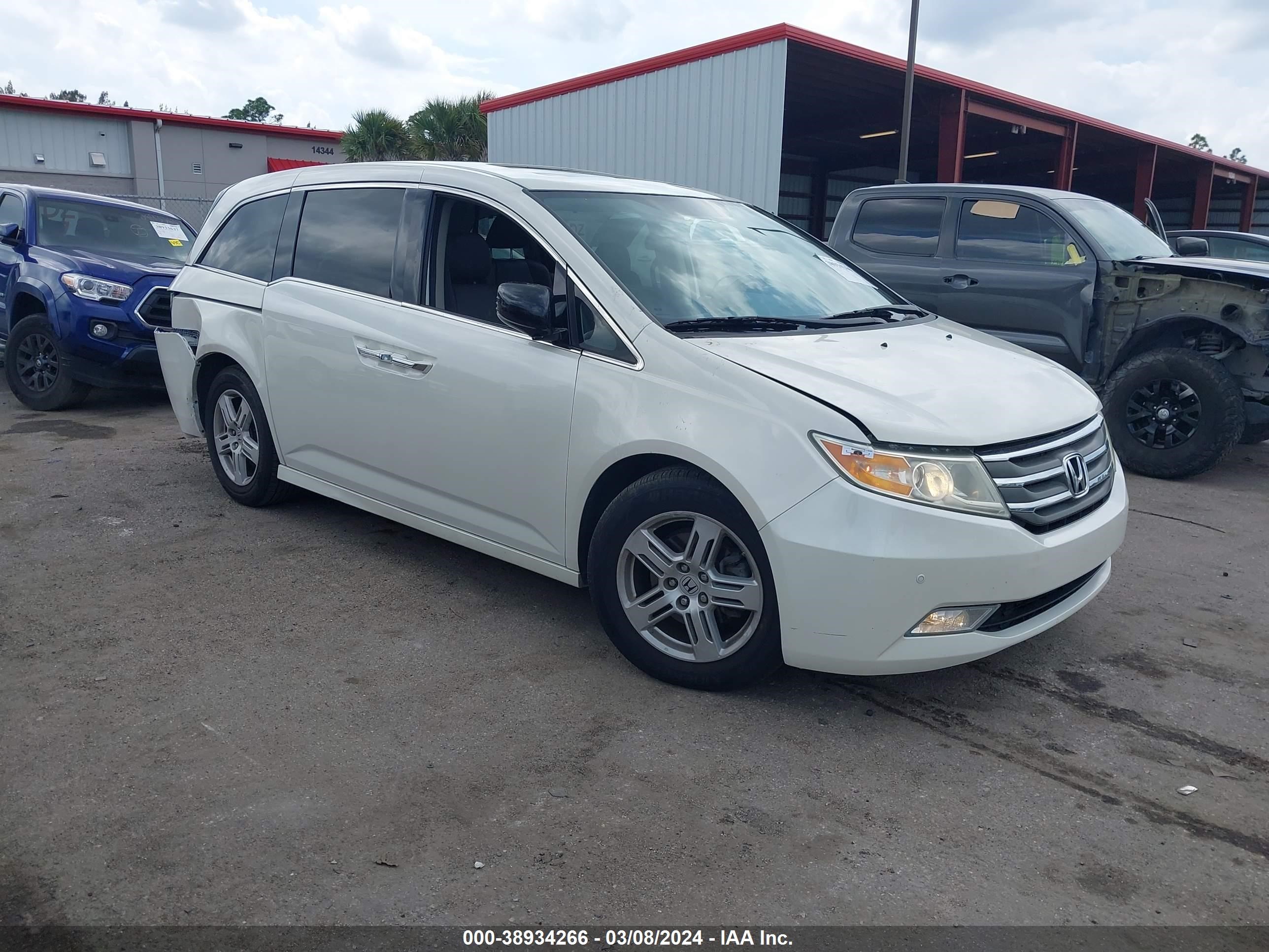 honda odyssey 2013 5fnrl5h98db081027