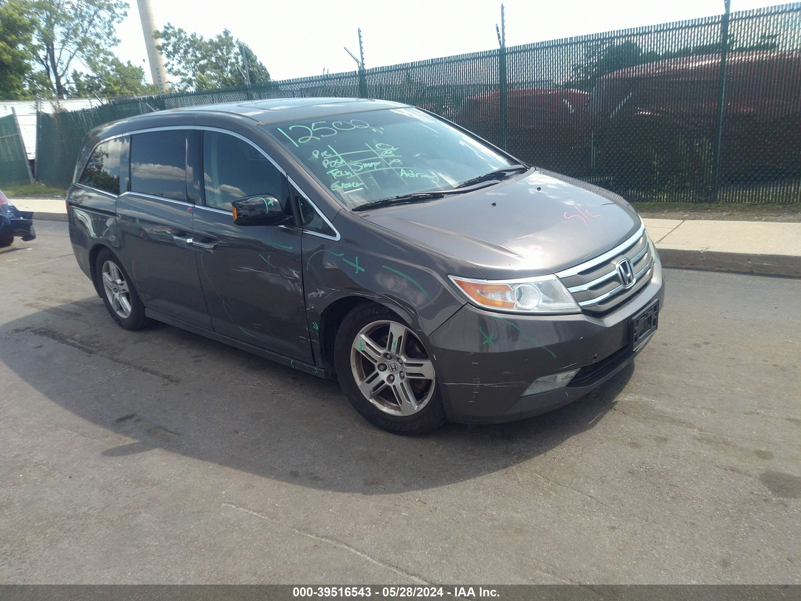 honda odyssey 2011 5fnrl5h99bb063939