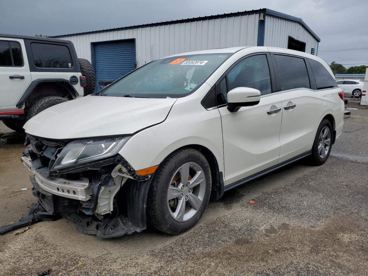 honda odyssey 2018 5fnrl6h77jb056328