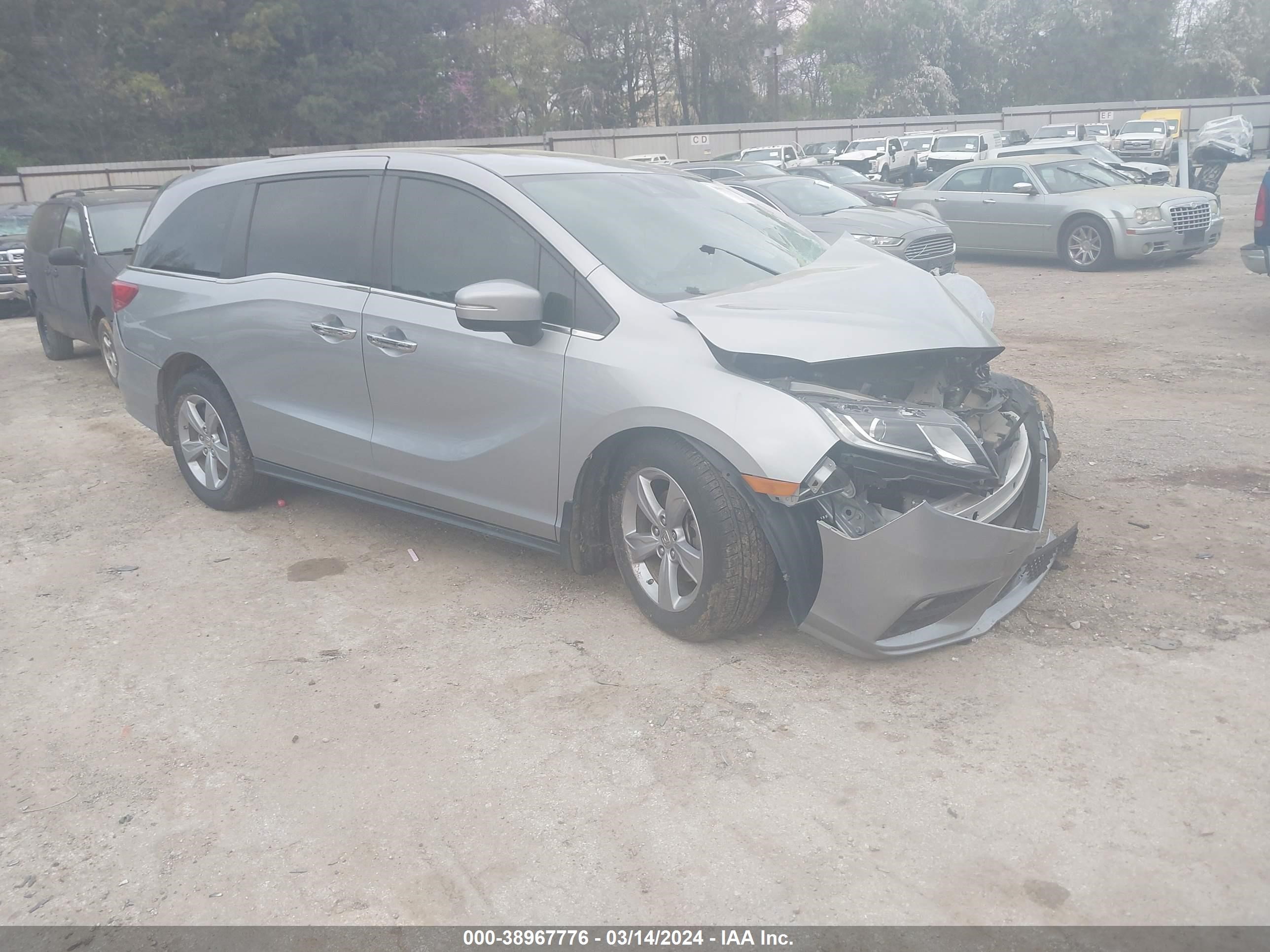 honda odyssey 2018 5fnrl6h79jb014520