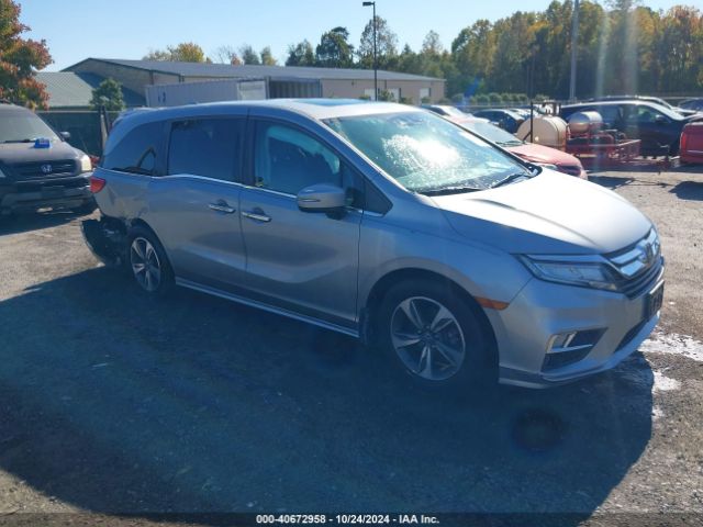 honda odyssey 2018 5fnrl6h82jb000385