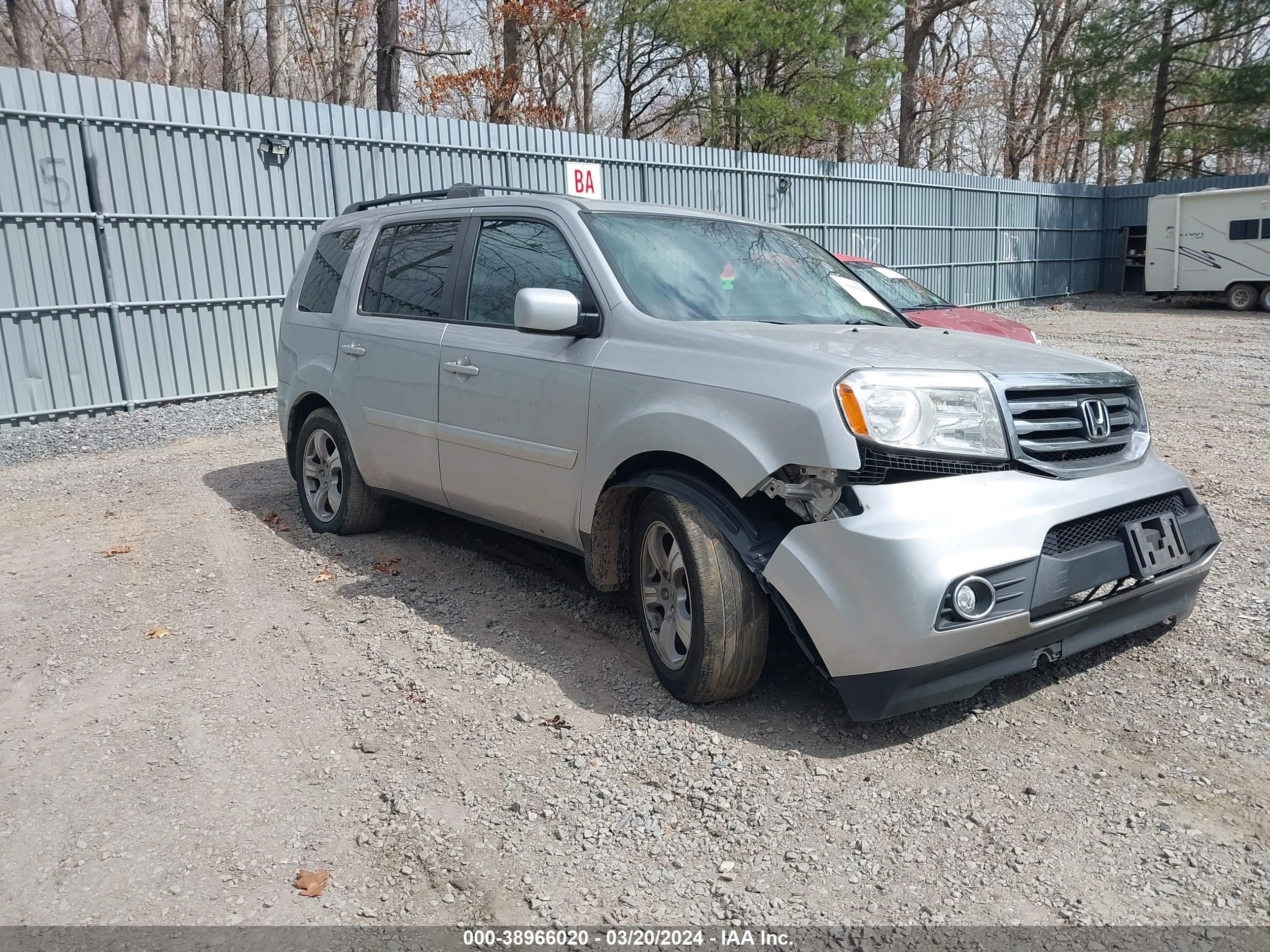 honda pilot 2015 5fnyf4h68fb008181