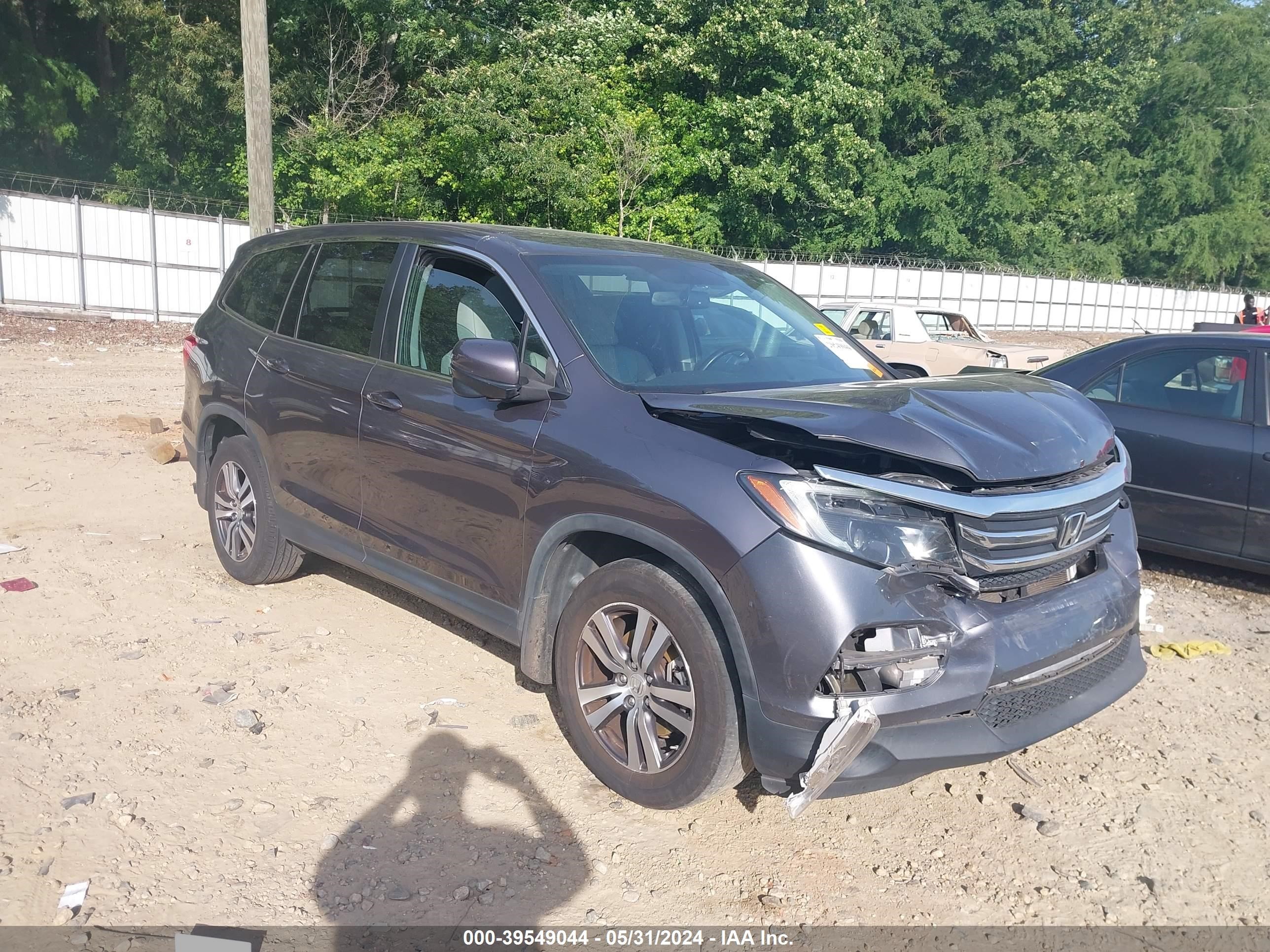 honda pilot 2018 5fnyf5h57jb025639