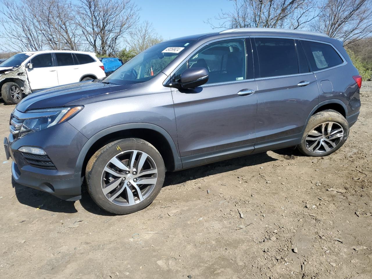 honda pilot 2018 5fnyf6h98jb008132