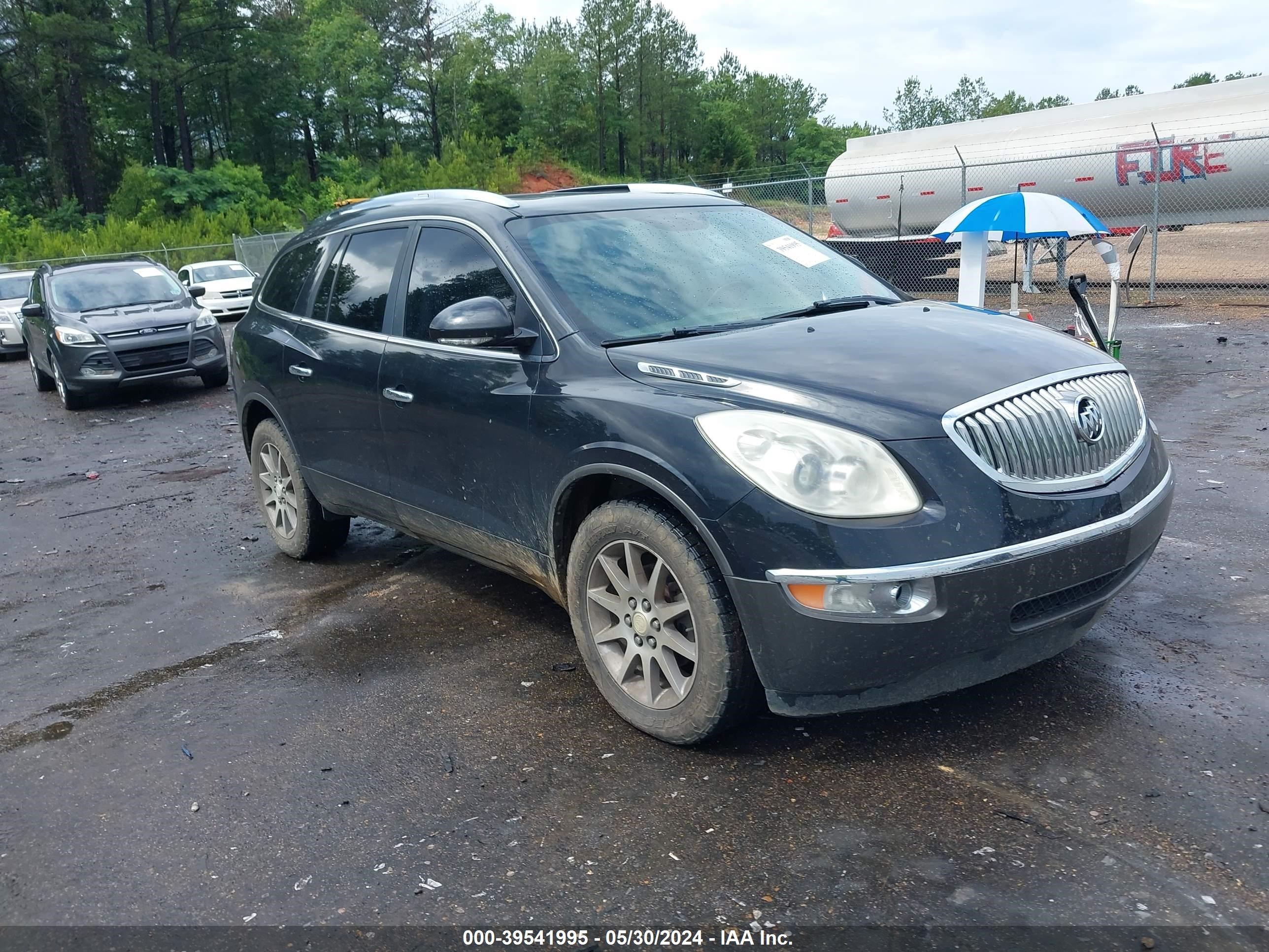buick enclave 2011 5gakrced3bj373950