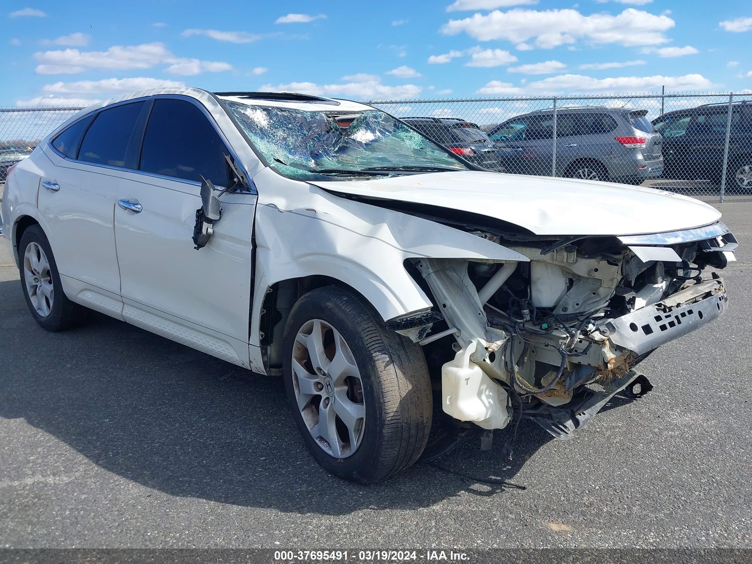 honda accord crosstour 2011 5j6tf2h55bl007741