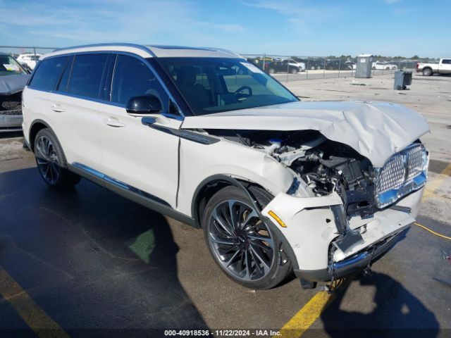 lincoln aviator 2024 5lm5j7xc0rgl07306