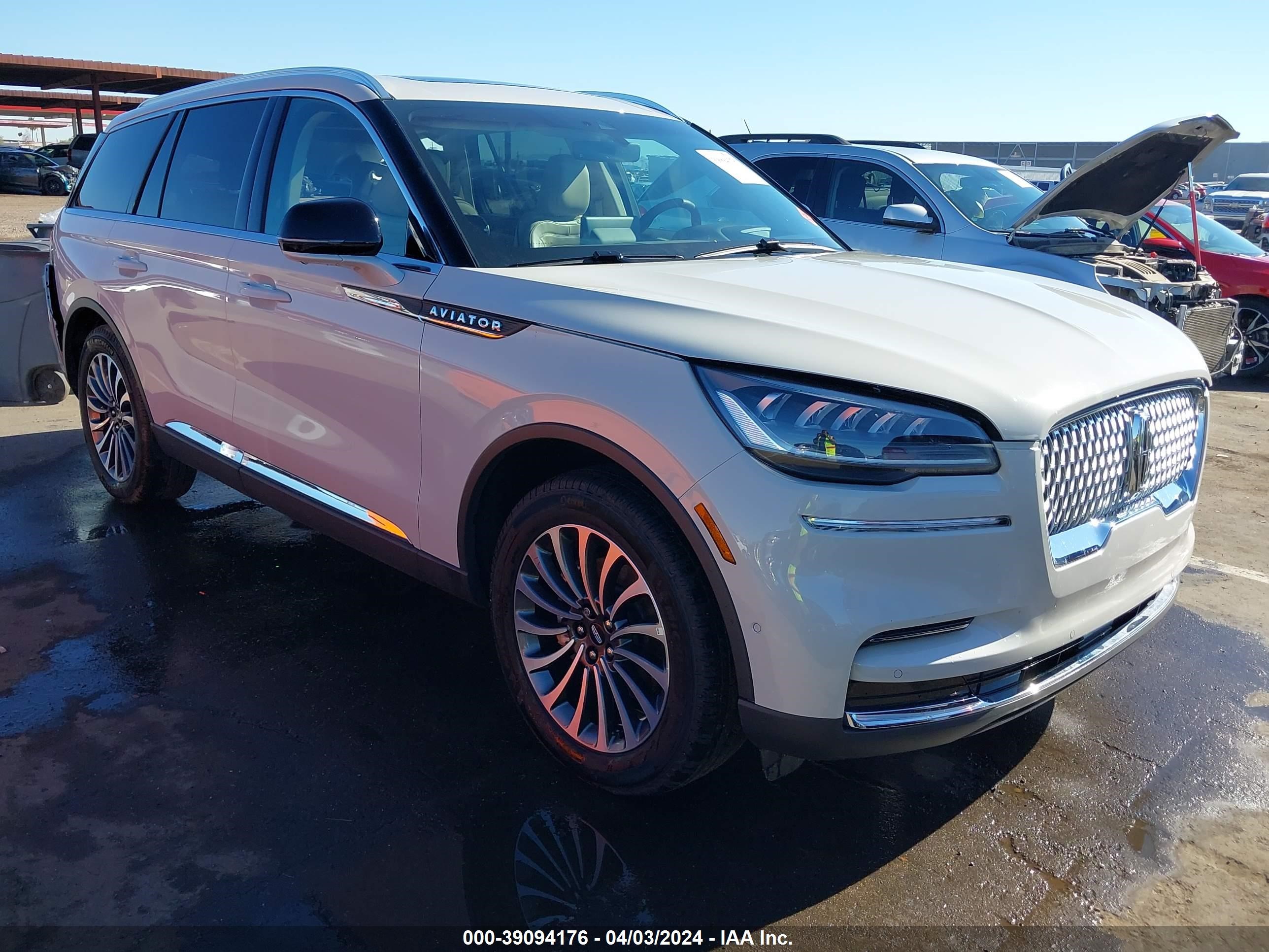 lincoln aviator 2023 5lm5j7xc4pgl29774