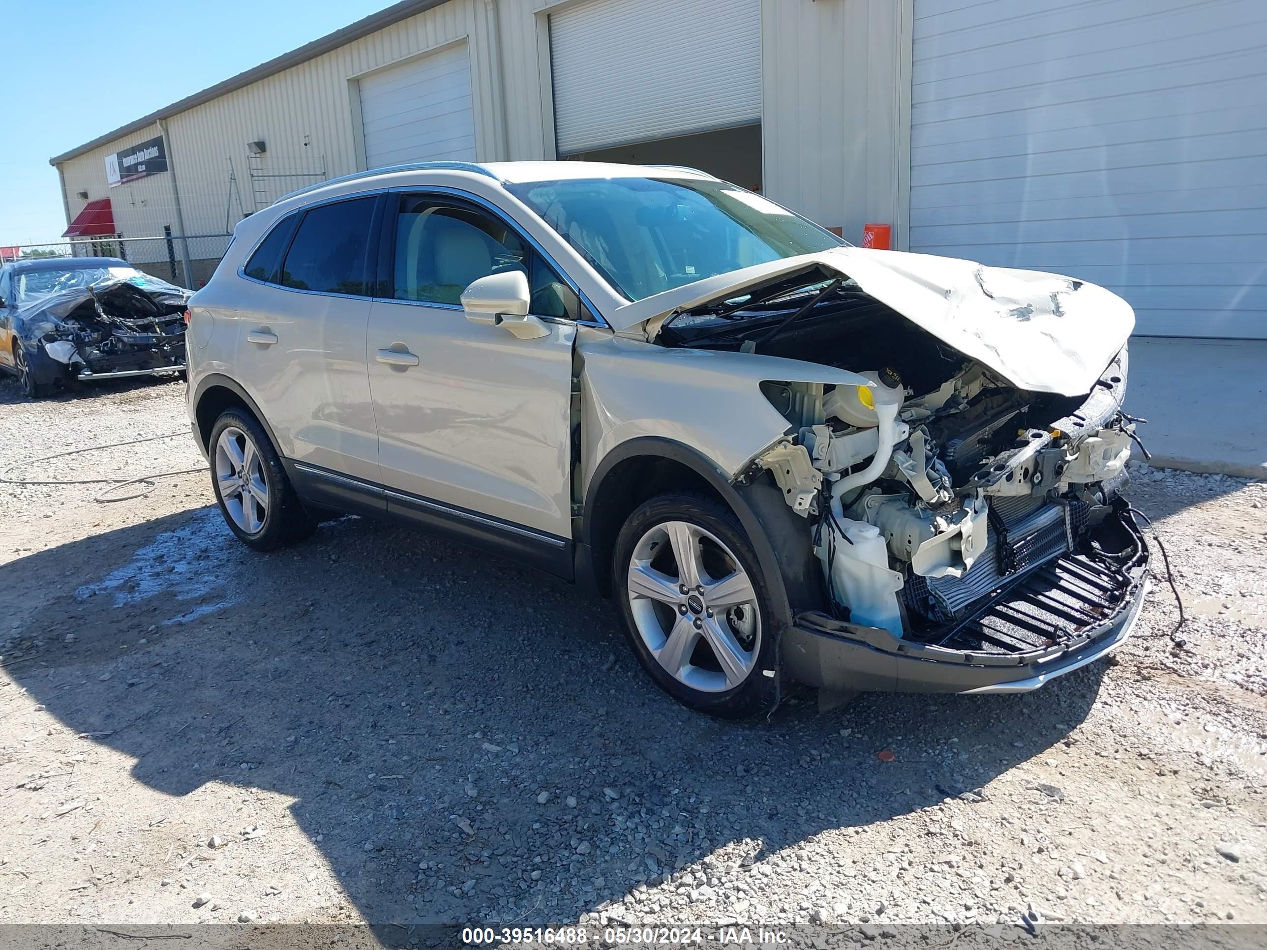 lincoln mkc 2018 5lmcj1c96jul32344