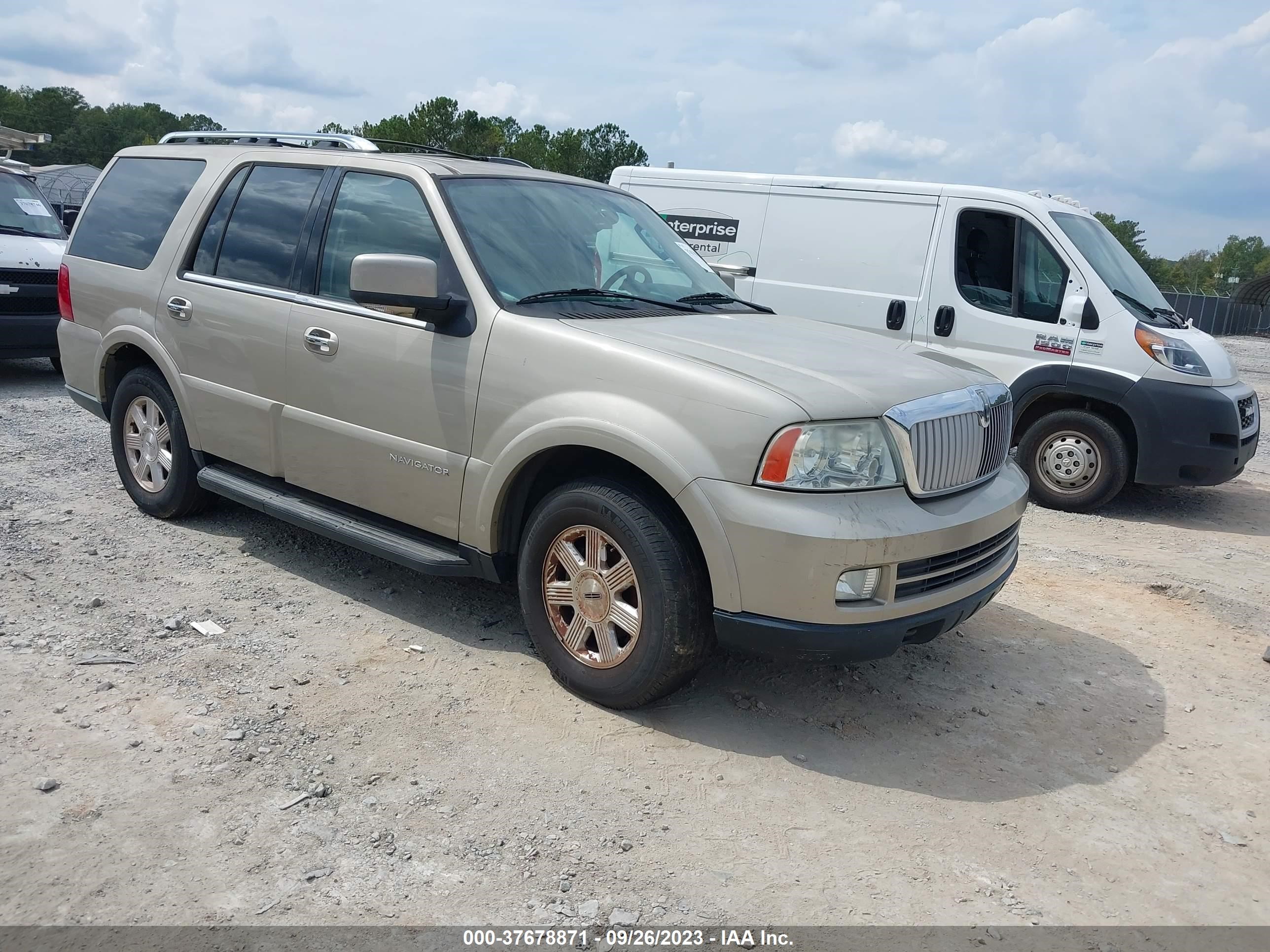 lincoln navigator 2005 5lmfu27565lj23425