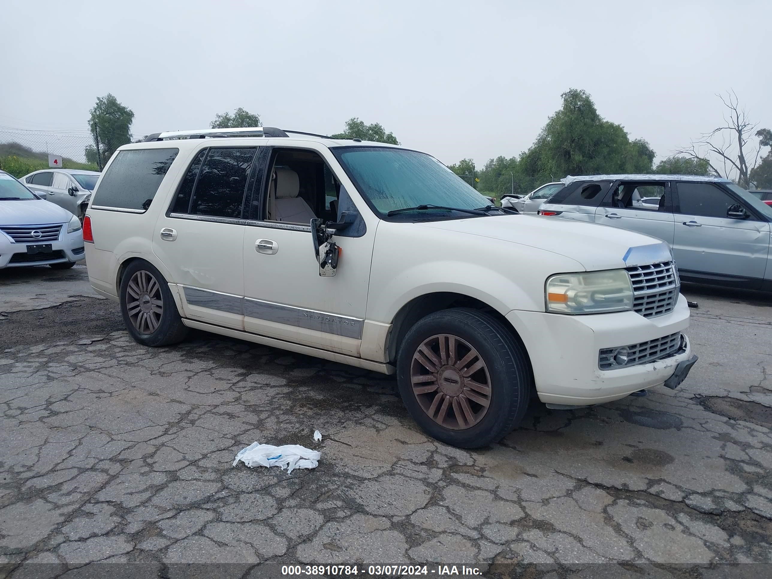 lincoln navigator 2007 5lmfu275x7lj11880