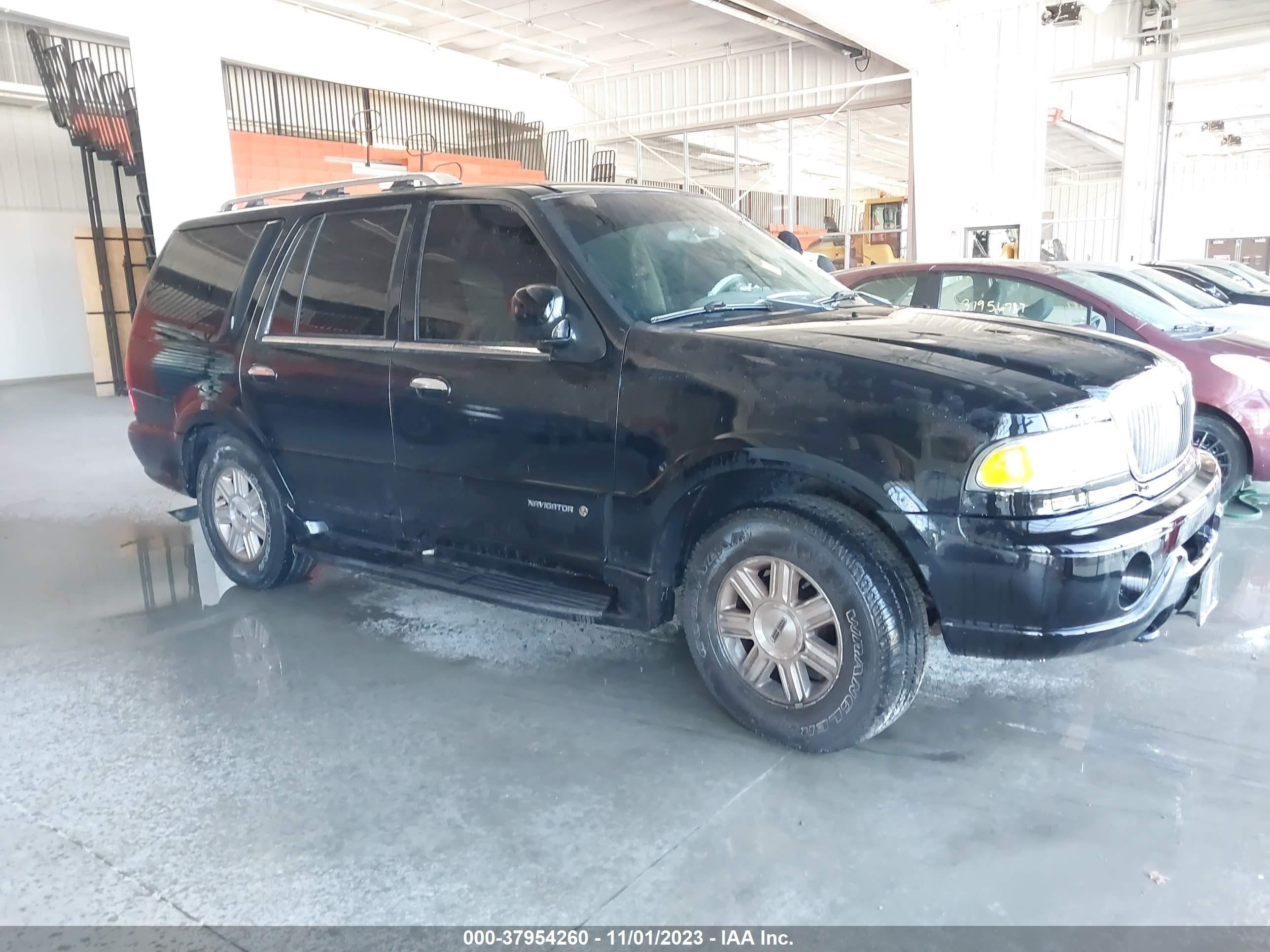 lincoln navigator 2002 5lmfu28rx2lj05359