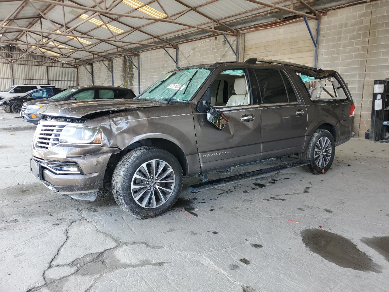 lincoln navigator 2015 5lmjj3ht5fej03582