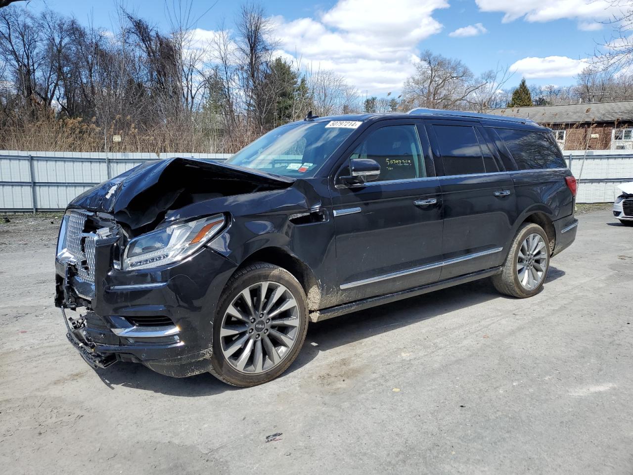 lincoln navigator 2018 5lmjj3jt9jel11659