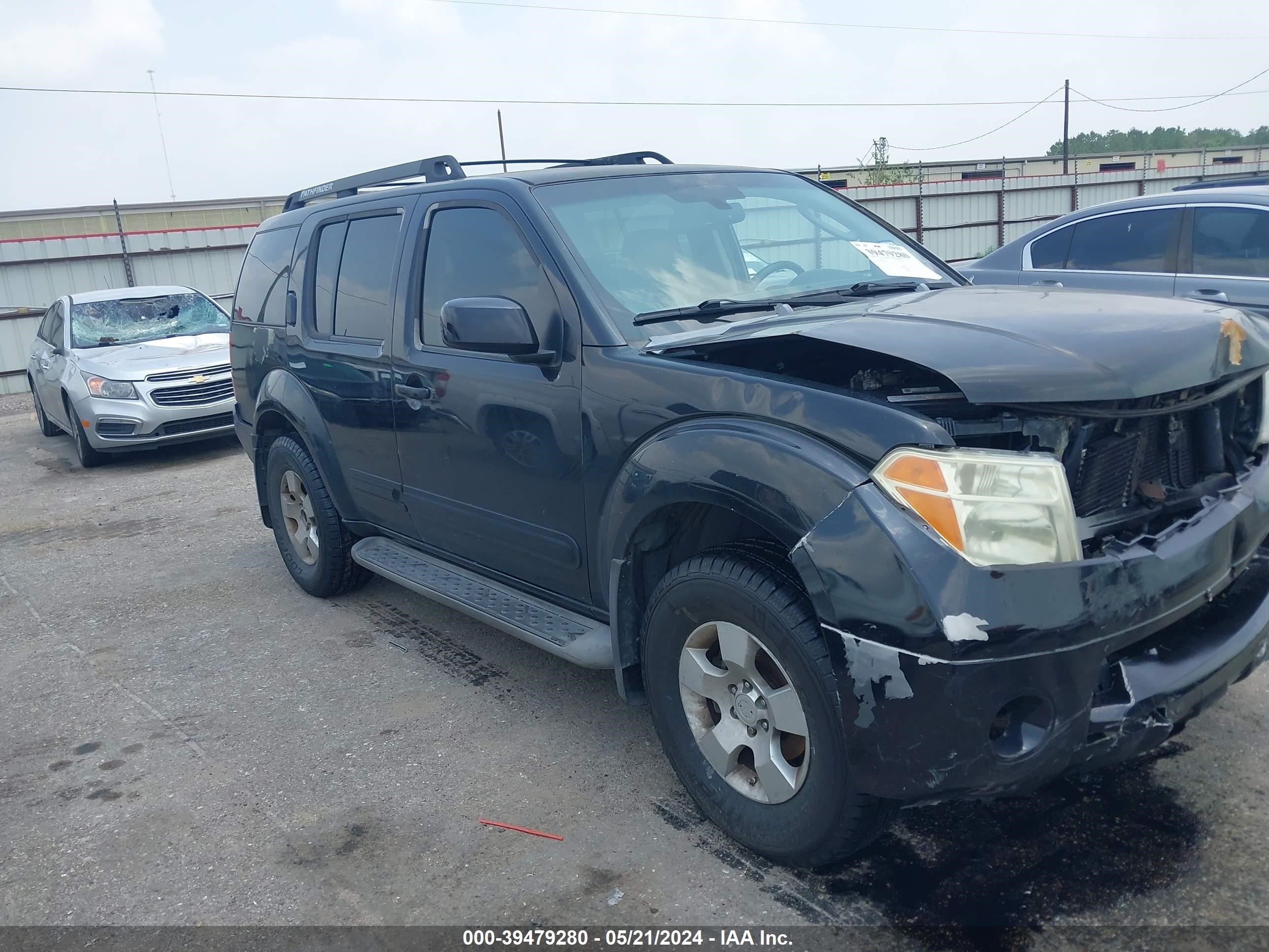 nissan pathfinder 2006 5n1ar18u26c611495