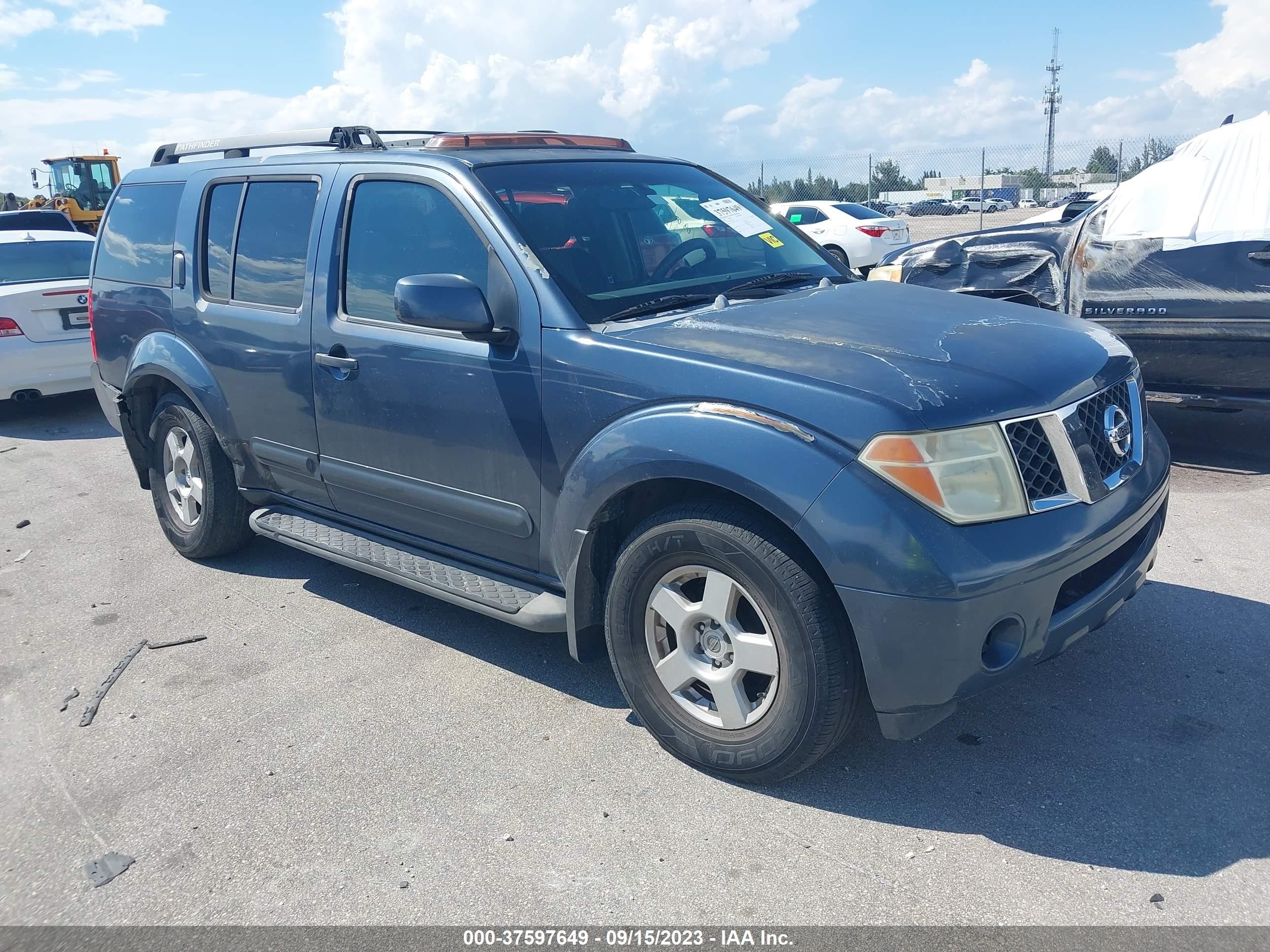 nissan pathfinder 2005 5n1ar18u35c756575