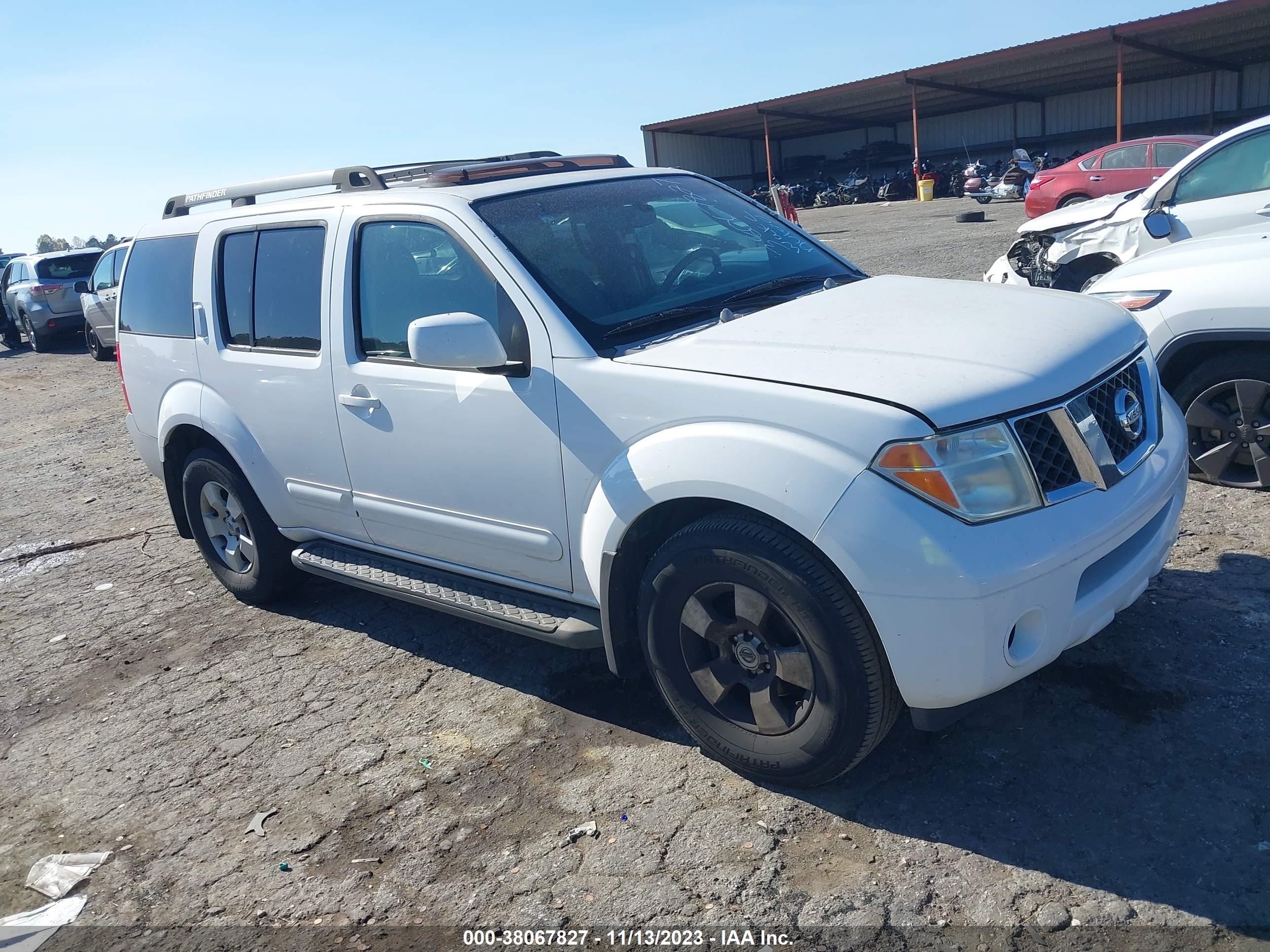 nissan pathfinder 2006 5n1ar18u56c644619