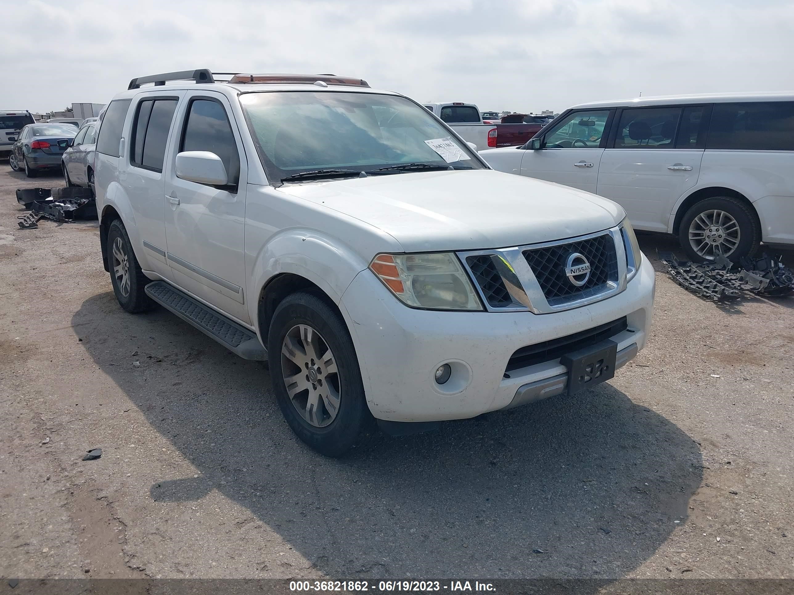 nissan pathfinder 2008 5n1ar18u68c608683