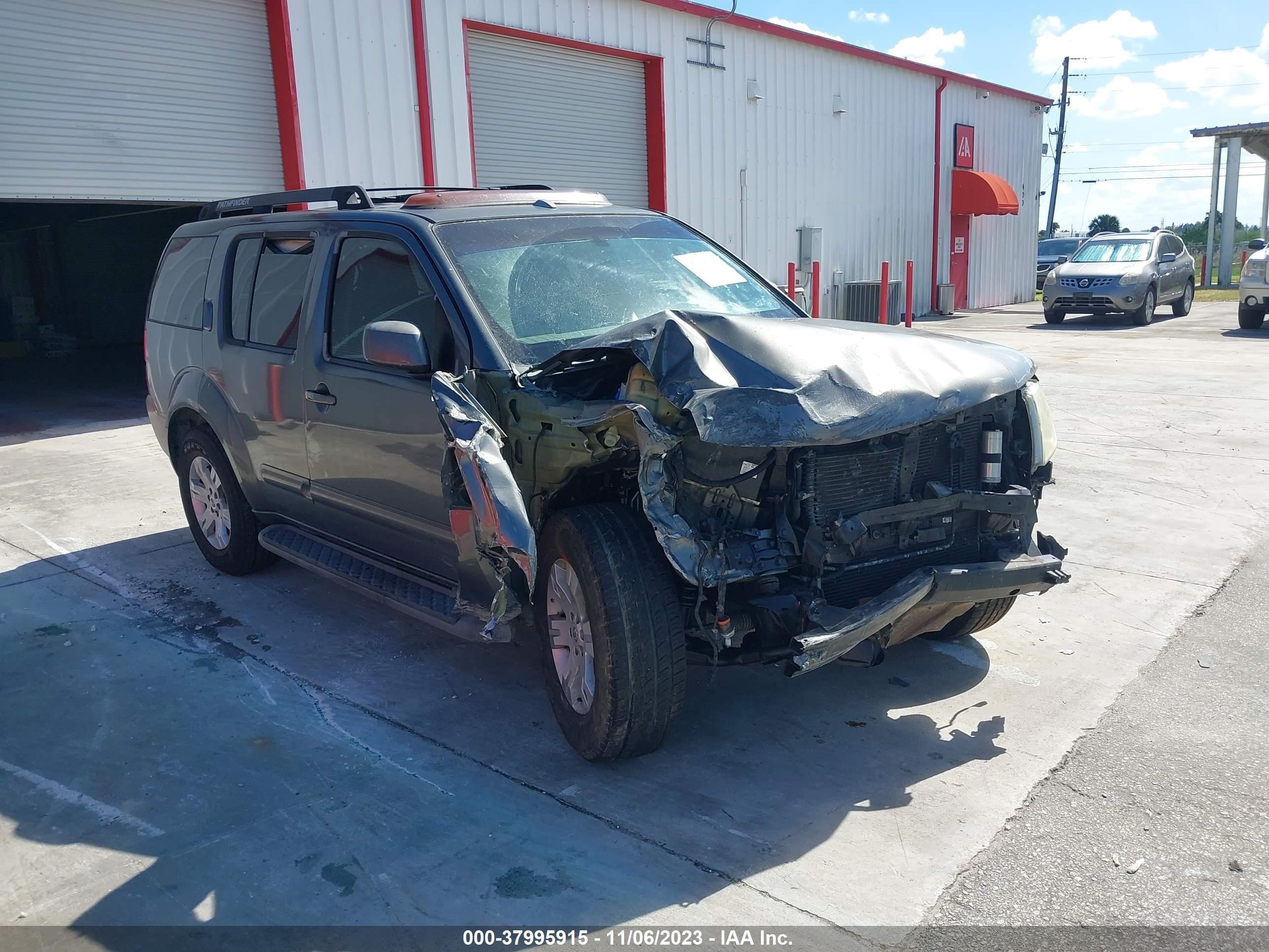 nissan pathfinder 2006 5n1ar18u86c640659