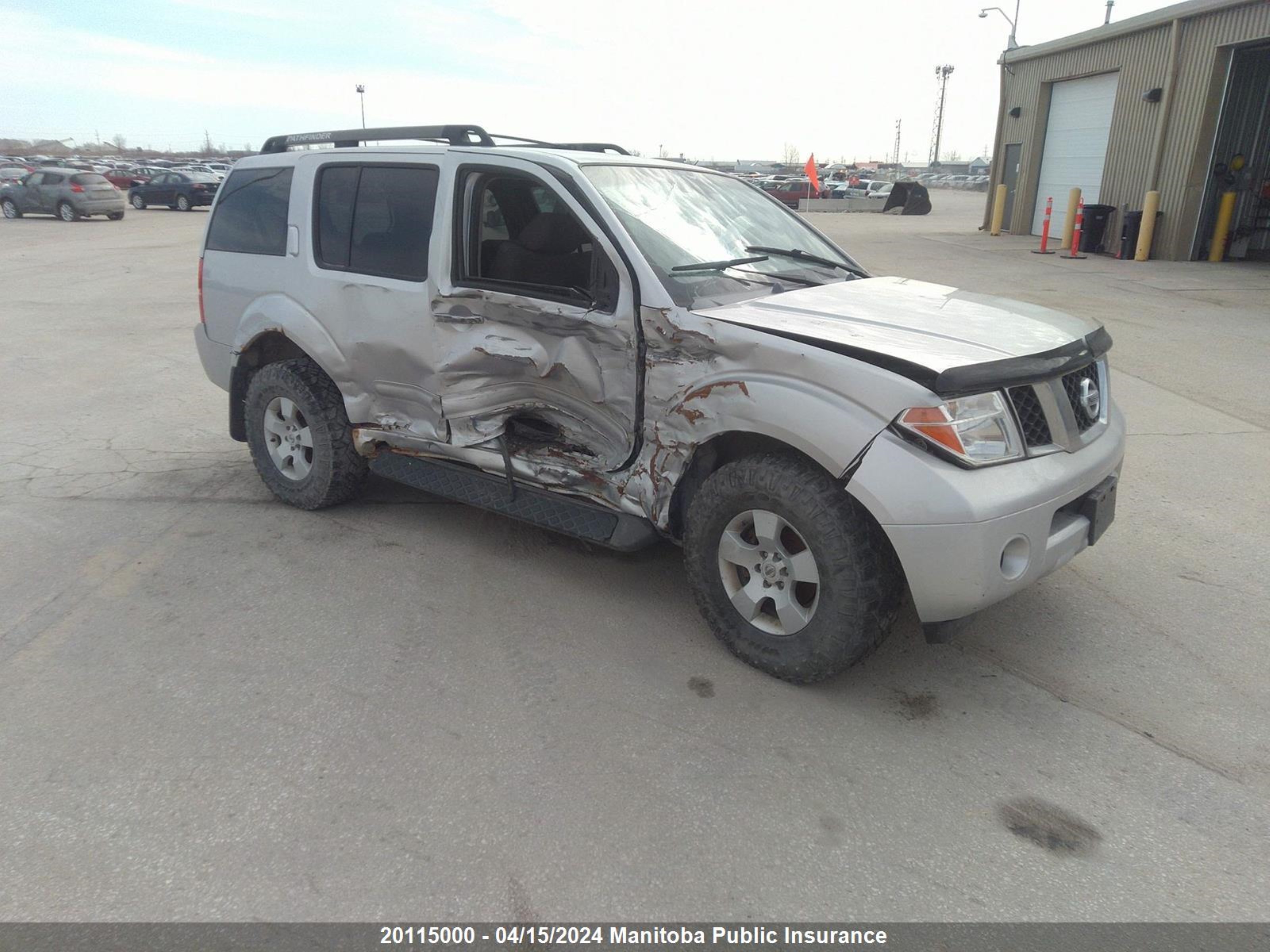 nissan pathfinder 2006 5n1ar18w56c667190