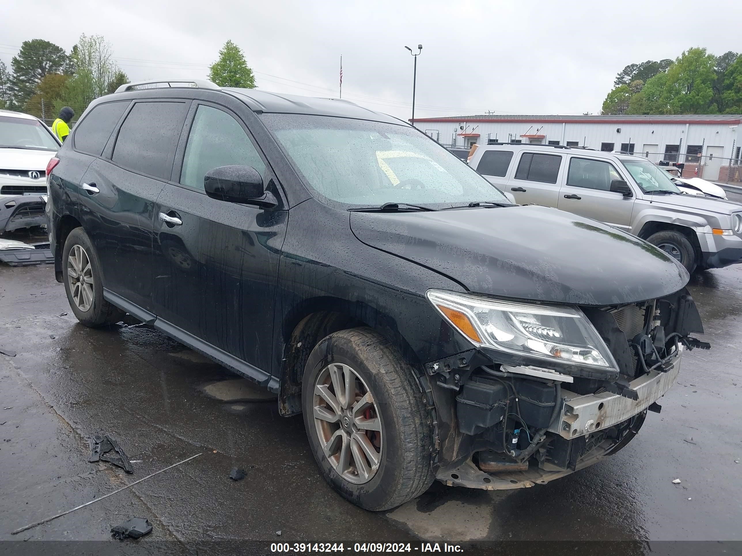 nissan pathfinder 2015 5n1ar2mm9fc715123