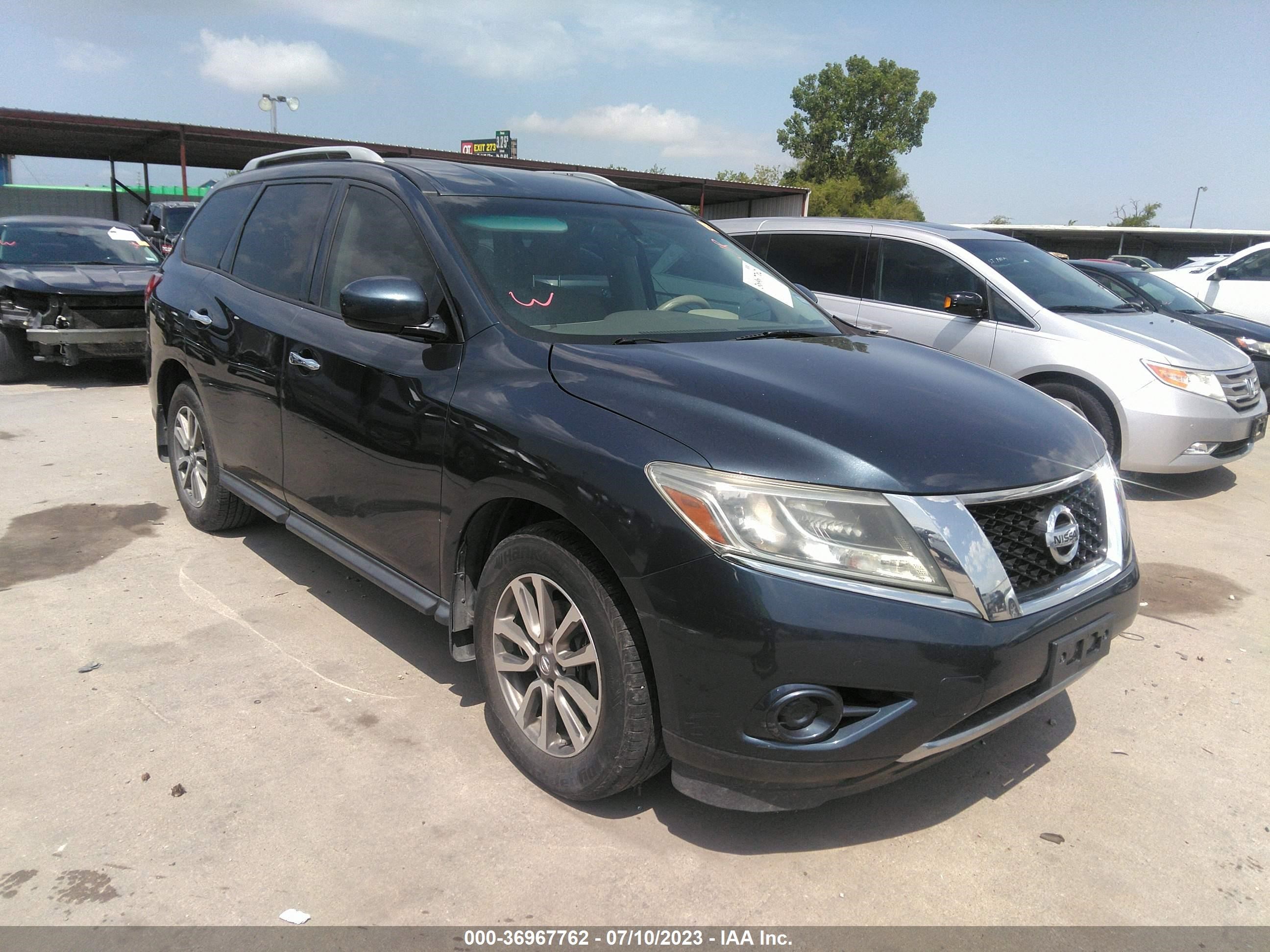 nissan pathfinder 2015 5n1ar2mn2fc658014