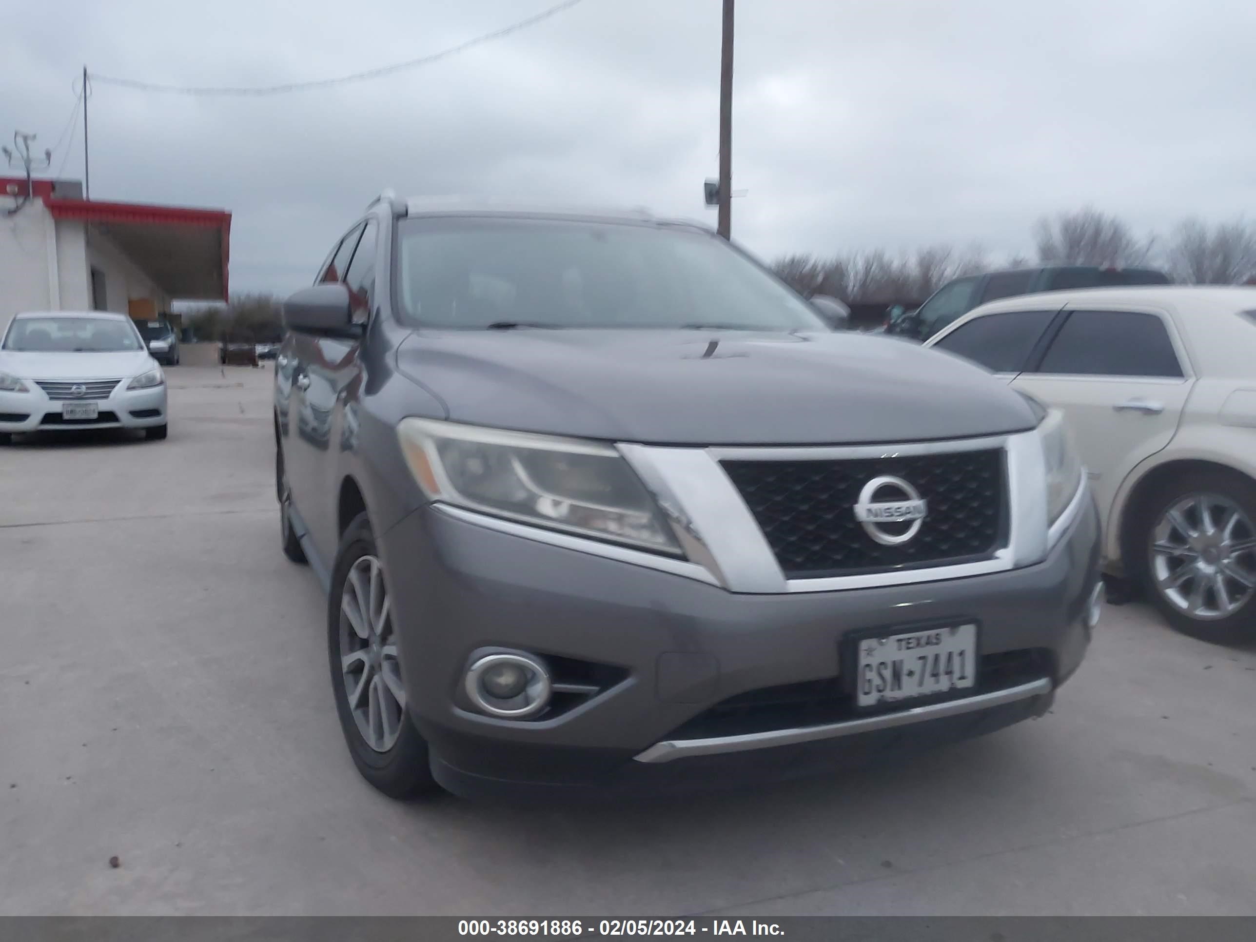 nissan pathfinder 2015 5n1ar2mn2fc720740