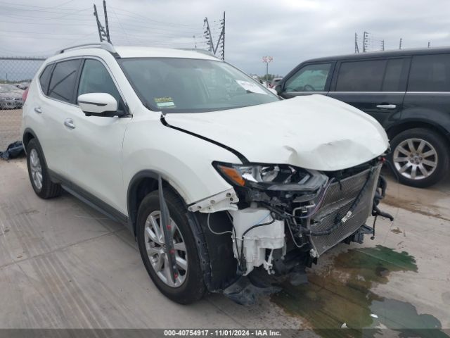 nissan rogue 2017 5n1at2mn9hc796590