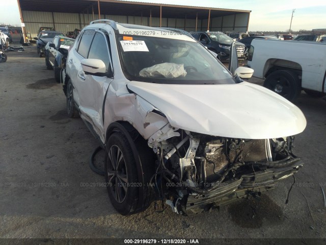 nissan rogue 2017 5n1at2mt0hc867819