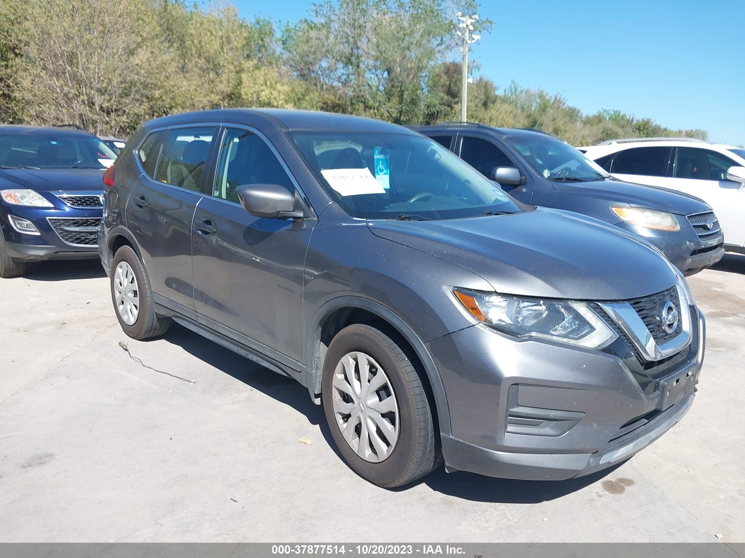 nissan rogue 2017 5n1at2mt3hc780562