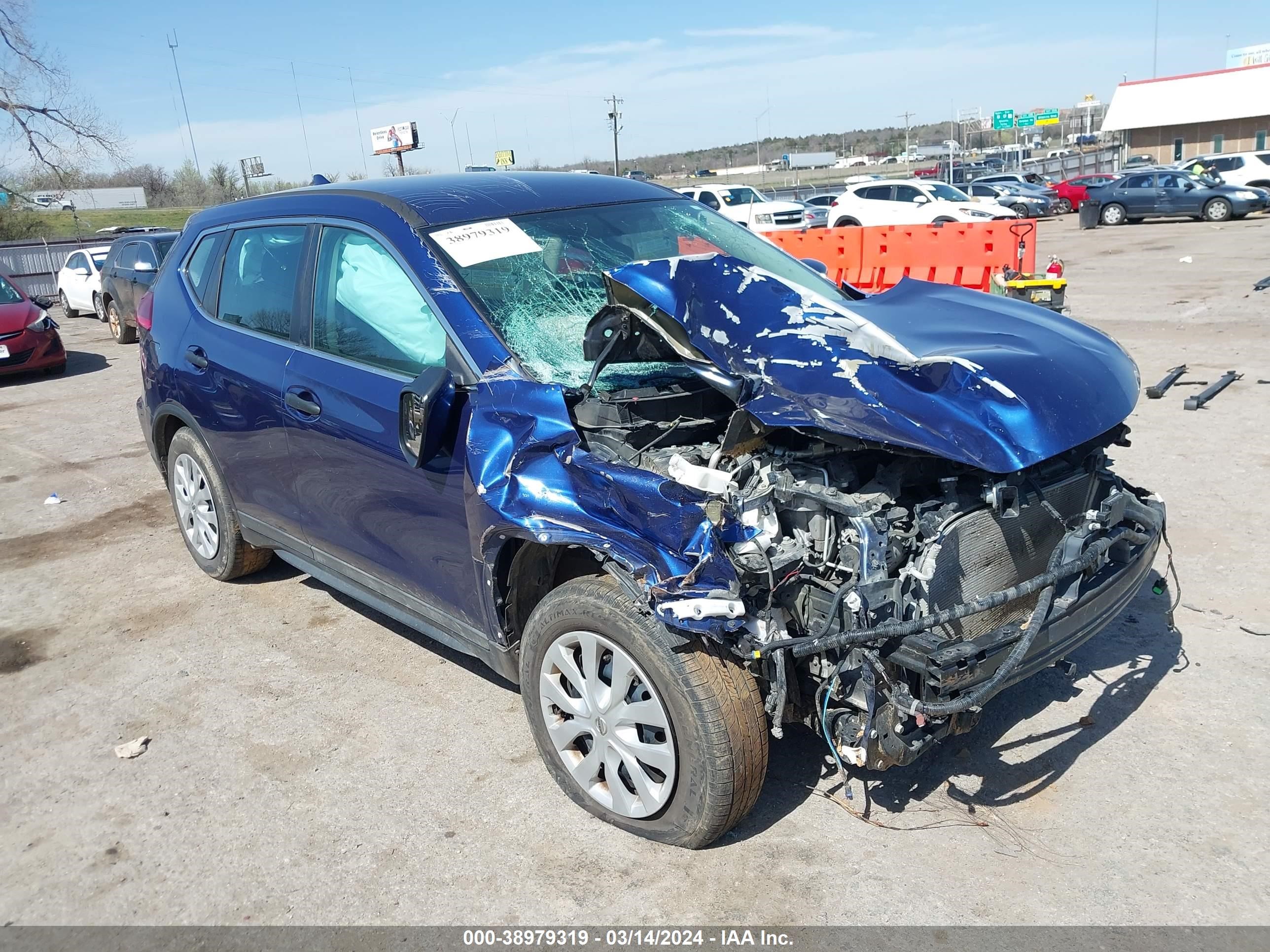 nissan rogue 2017 5n1at2mt3hc864462