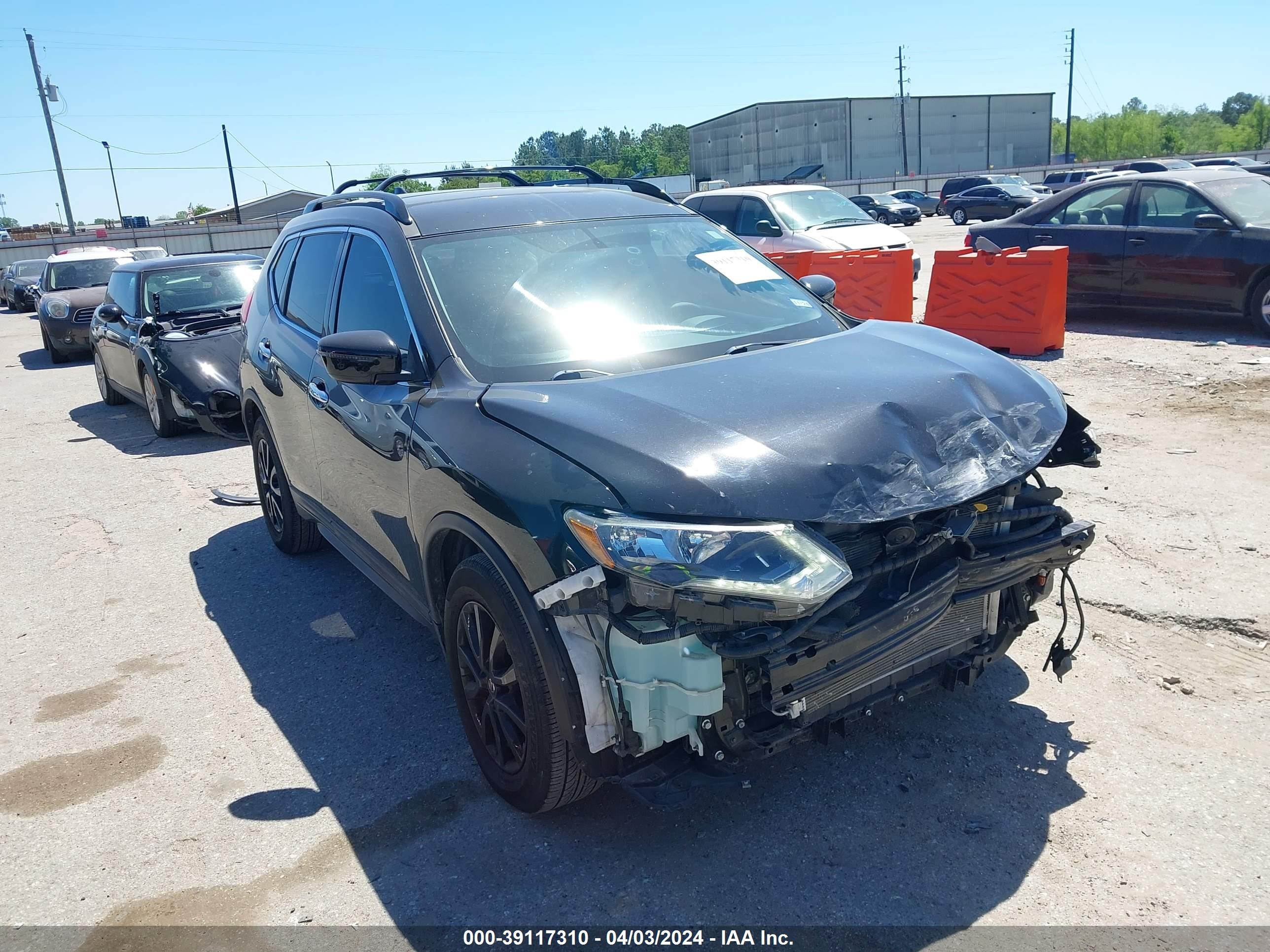 nissan rogue 2018 5n1at2mt3jc731139